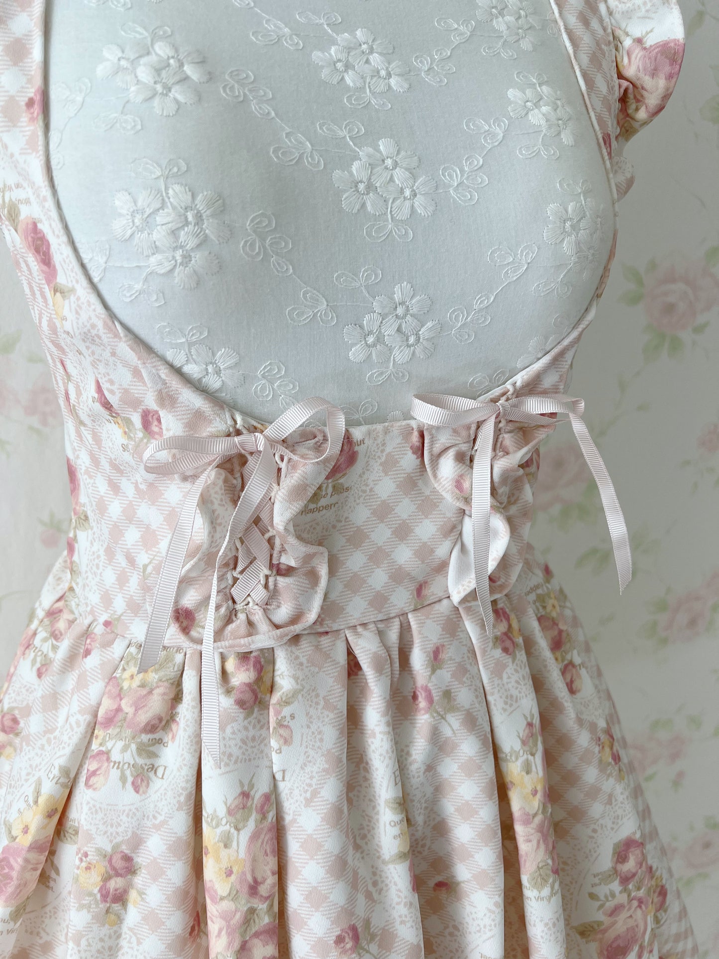 LIZ LISA My Melody Collaboration Checked Jumper Skirt (Peach Pink)