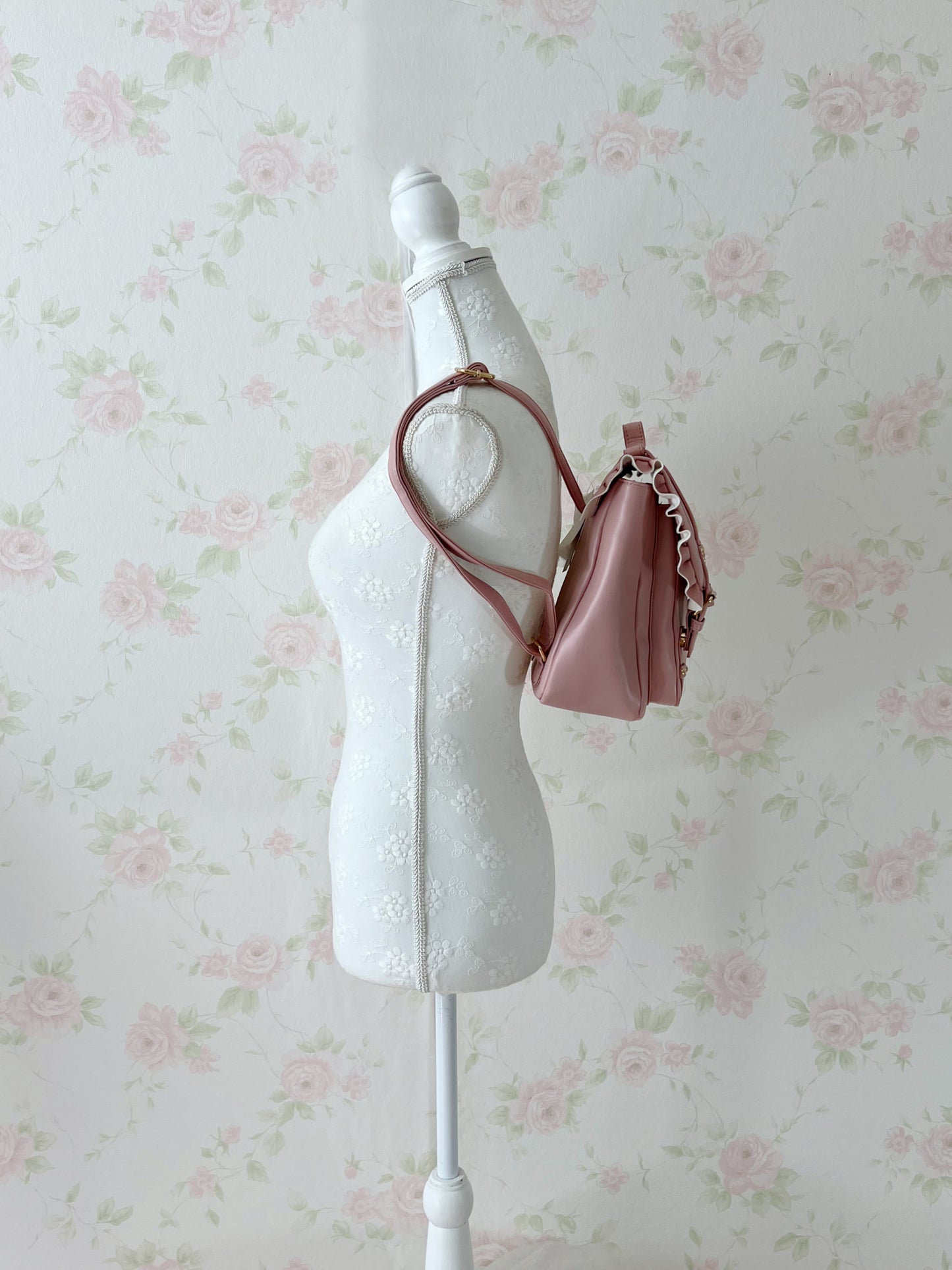 Ruffled Lolita Backpack (Pink)