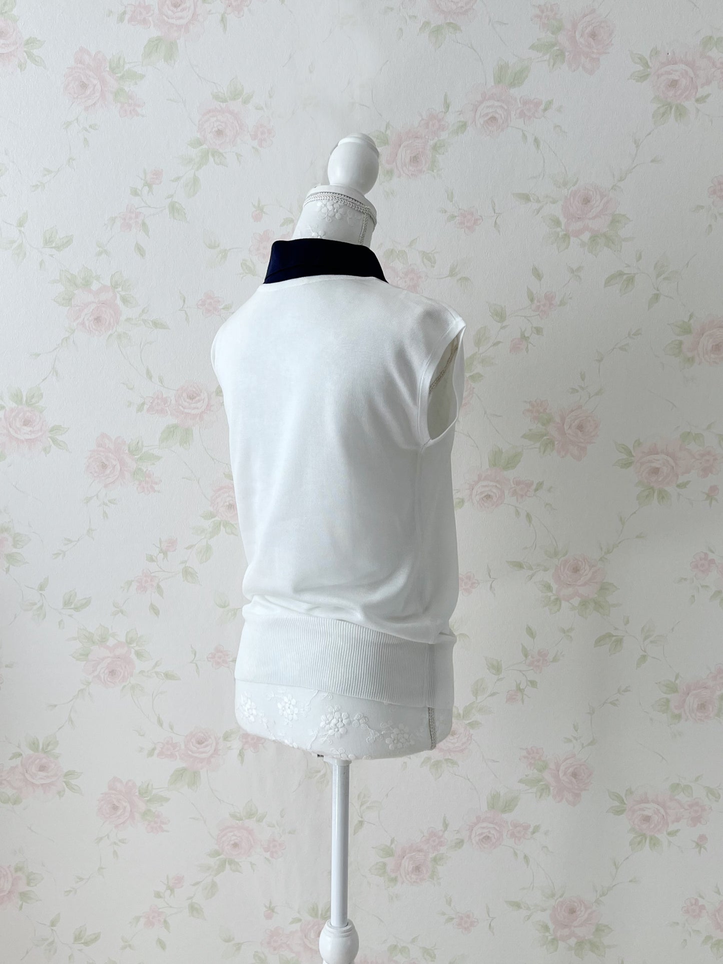 Preppy Collar Pearl Top (White)