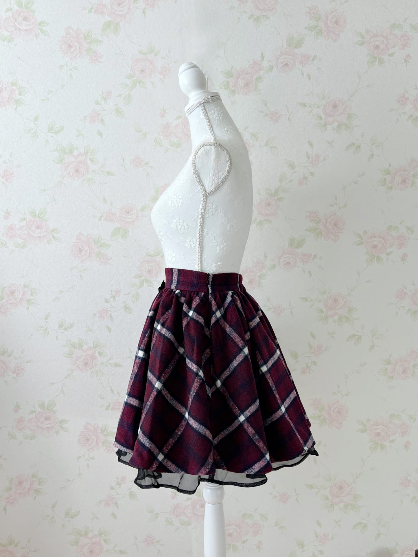 Ank Rouge Checked Flare Skirt (Red)