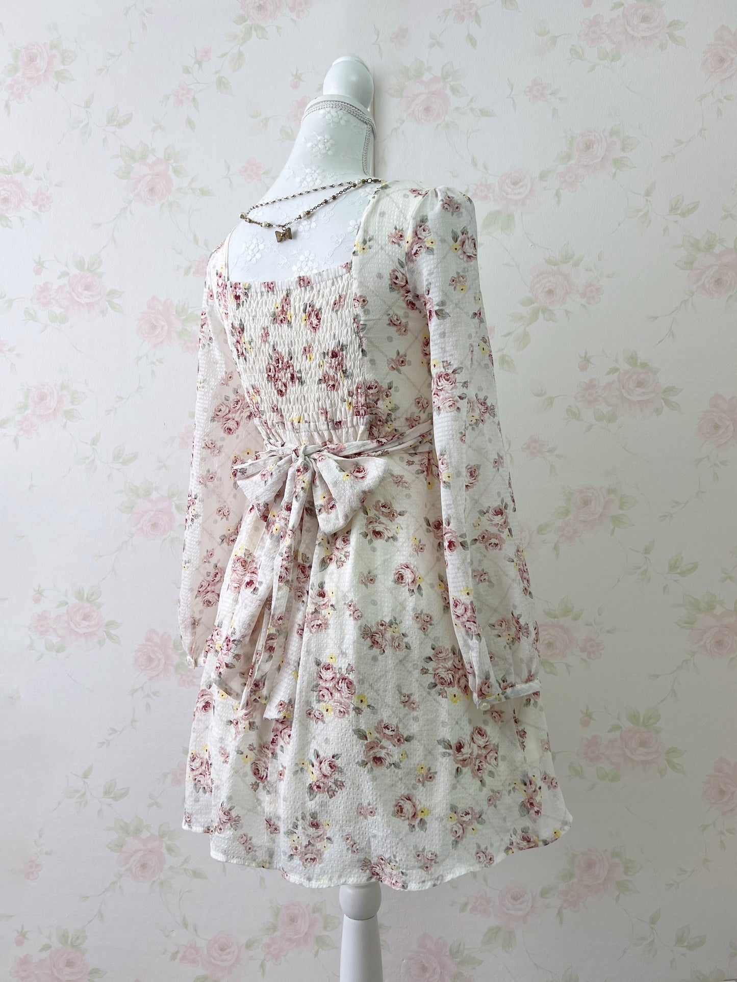 LIZMELO LIZ LISA My Melody Collaboration Floral Dress (White)