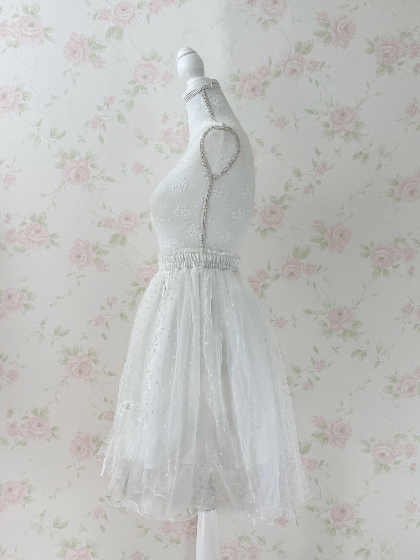mille fille closet Tulle Ribbon Skirt (White)