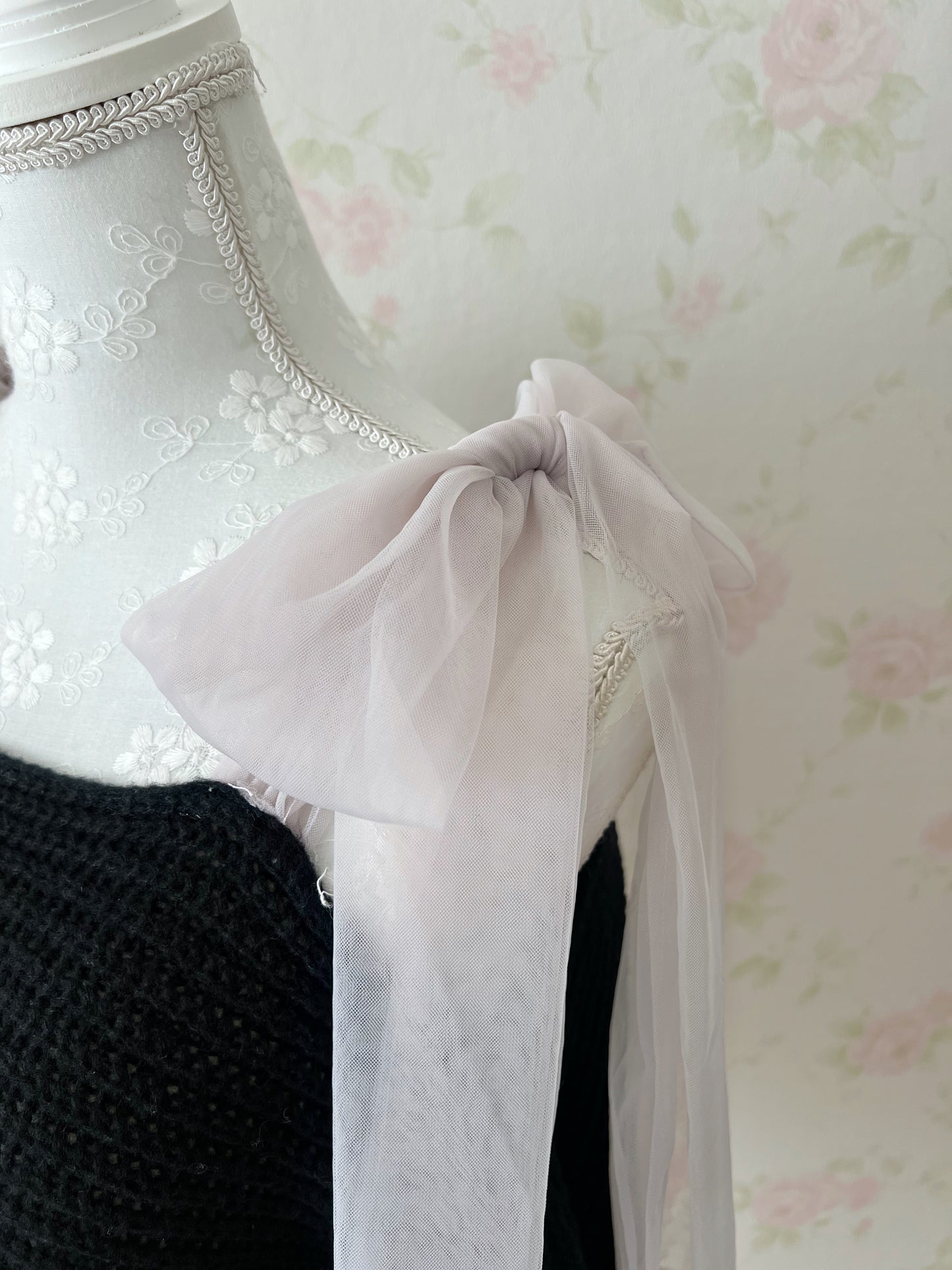 GRL Chiffon Bow Loose Sweater(Black)