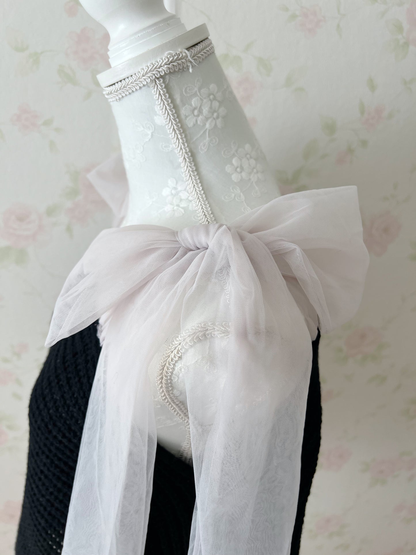 GRL Chiffon Bow Loose Sweater(Black)
