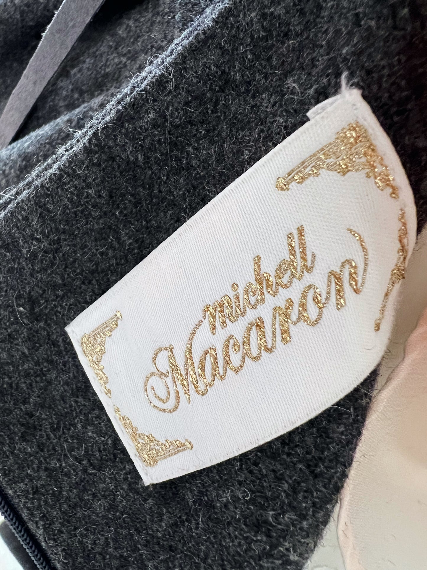 michellMacaron Side Laced Up Pleated Skirt