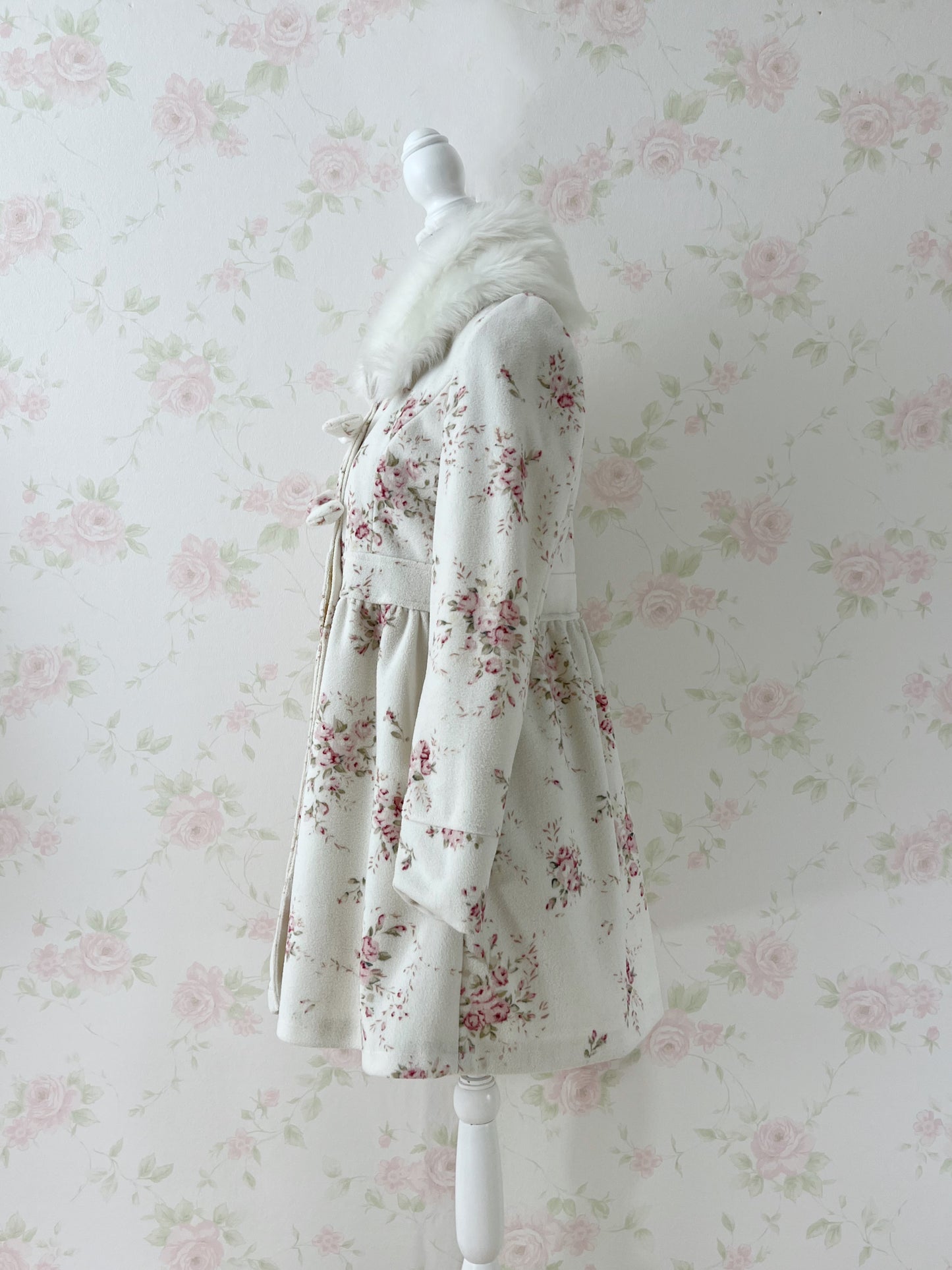 LIZ LISA Fur Collar Floral Long Coat