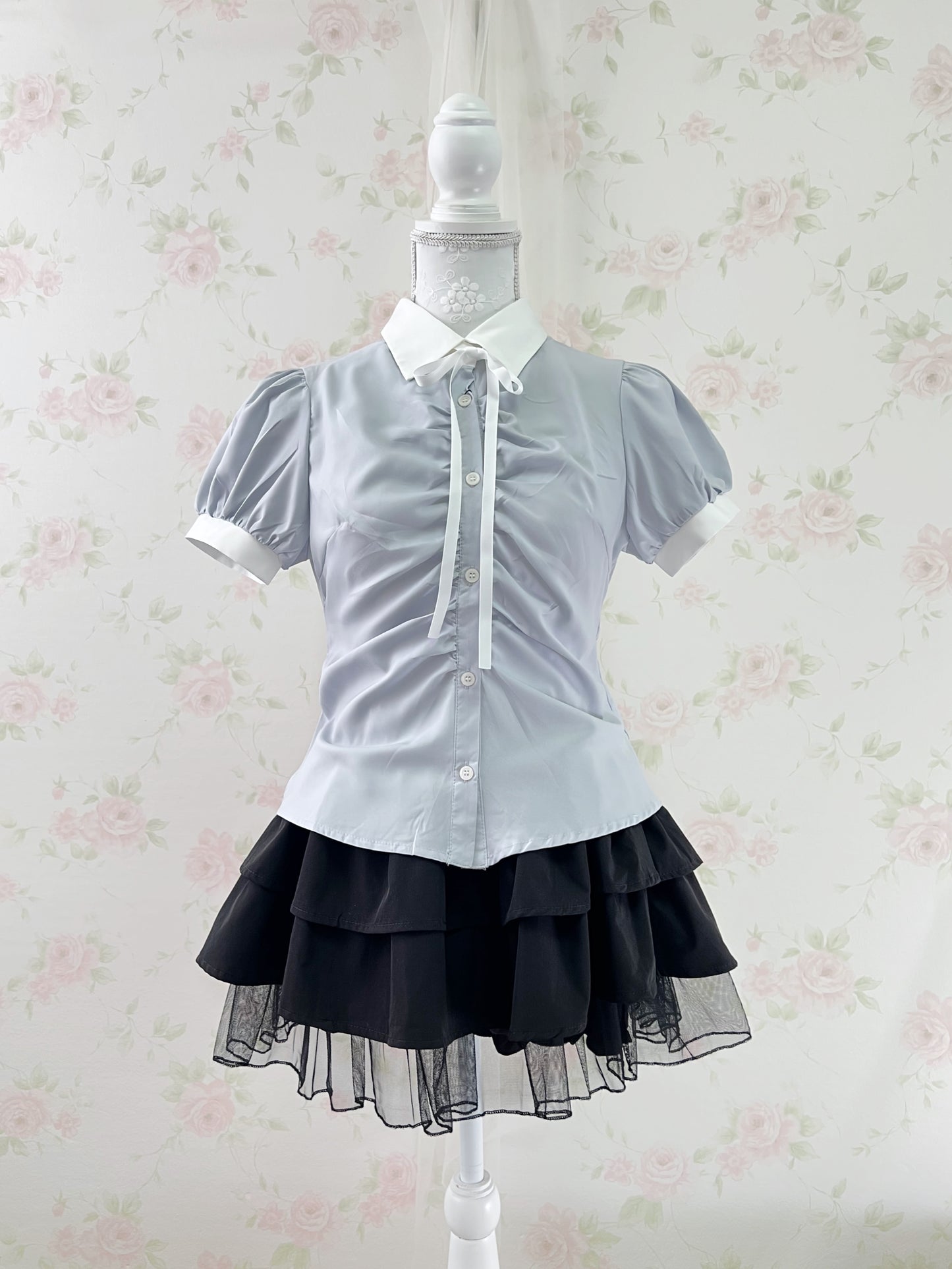 GRL Tulle Hem Tiered Skirt (Black)