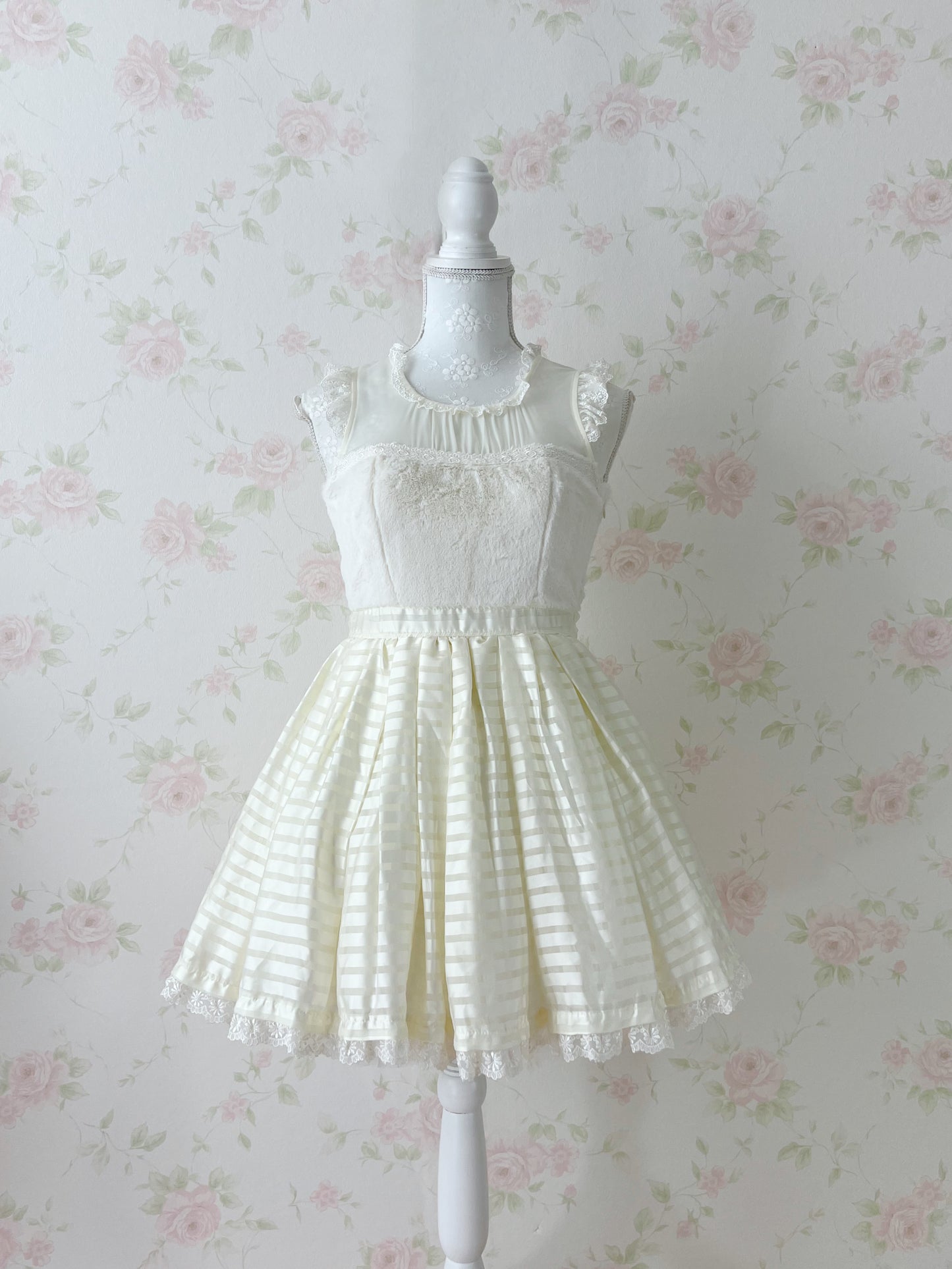 LIZ LISA Eco Fur Tulle Winter Princess Dress