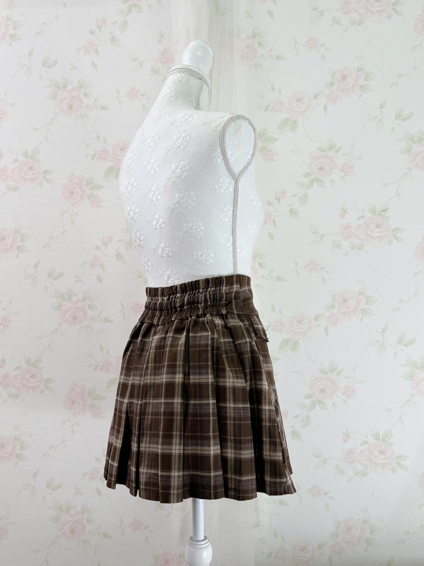Olive des Olive Pleated Checked Skirt (Chocolate)