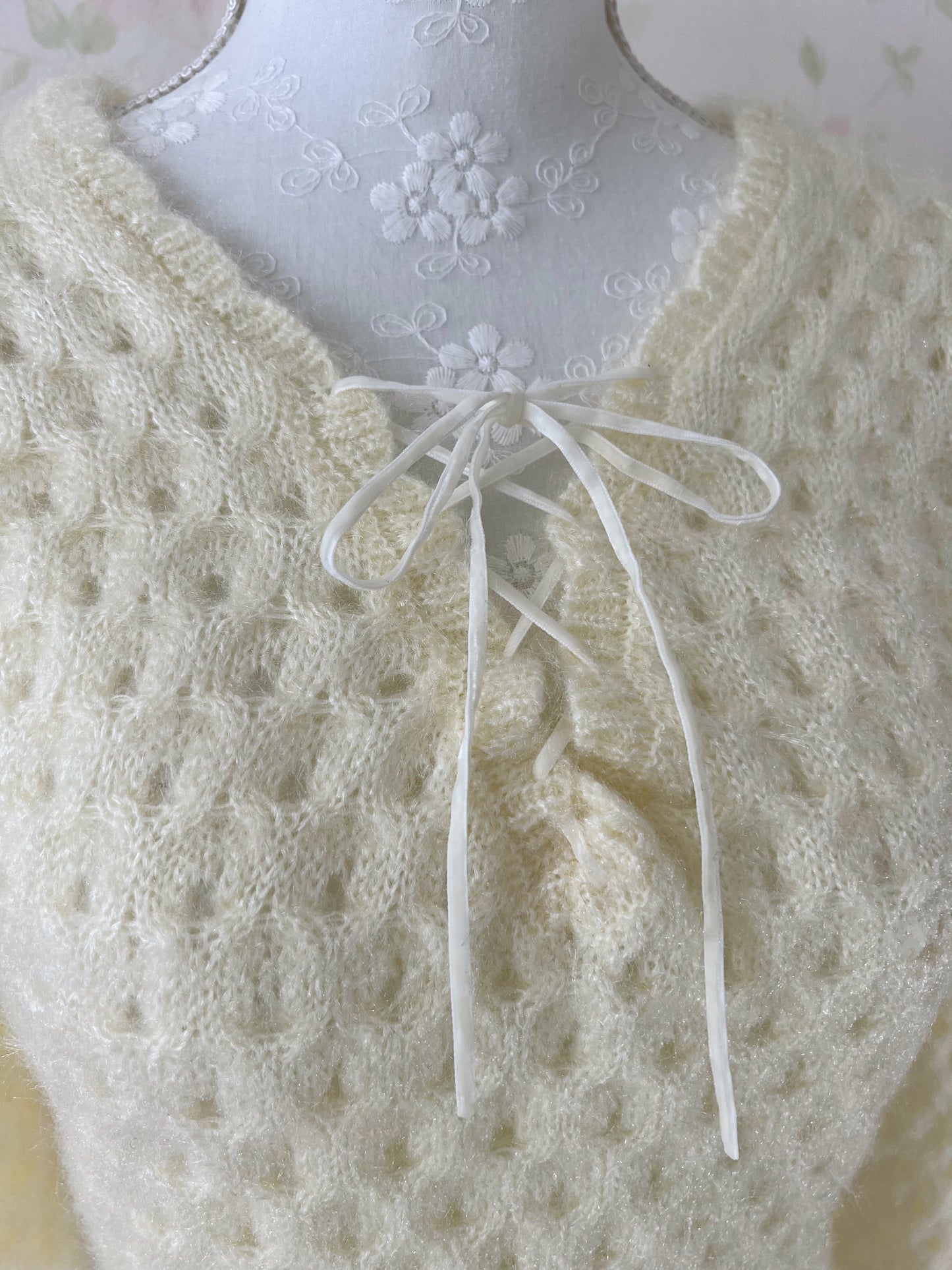 monLily Front Laced Up Sweater (Ivory)