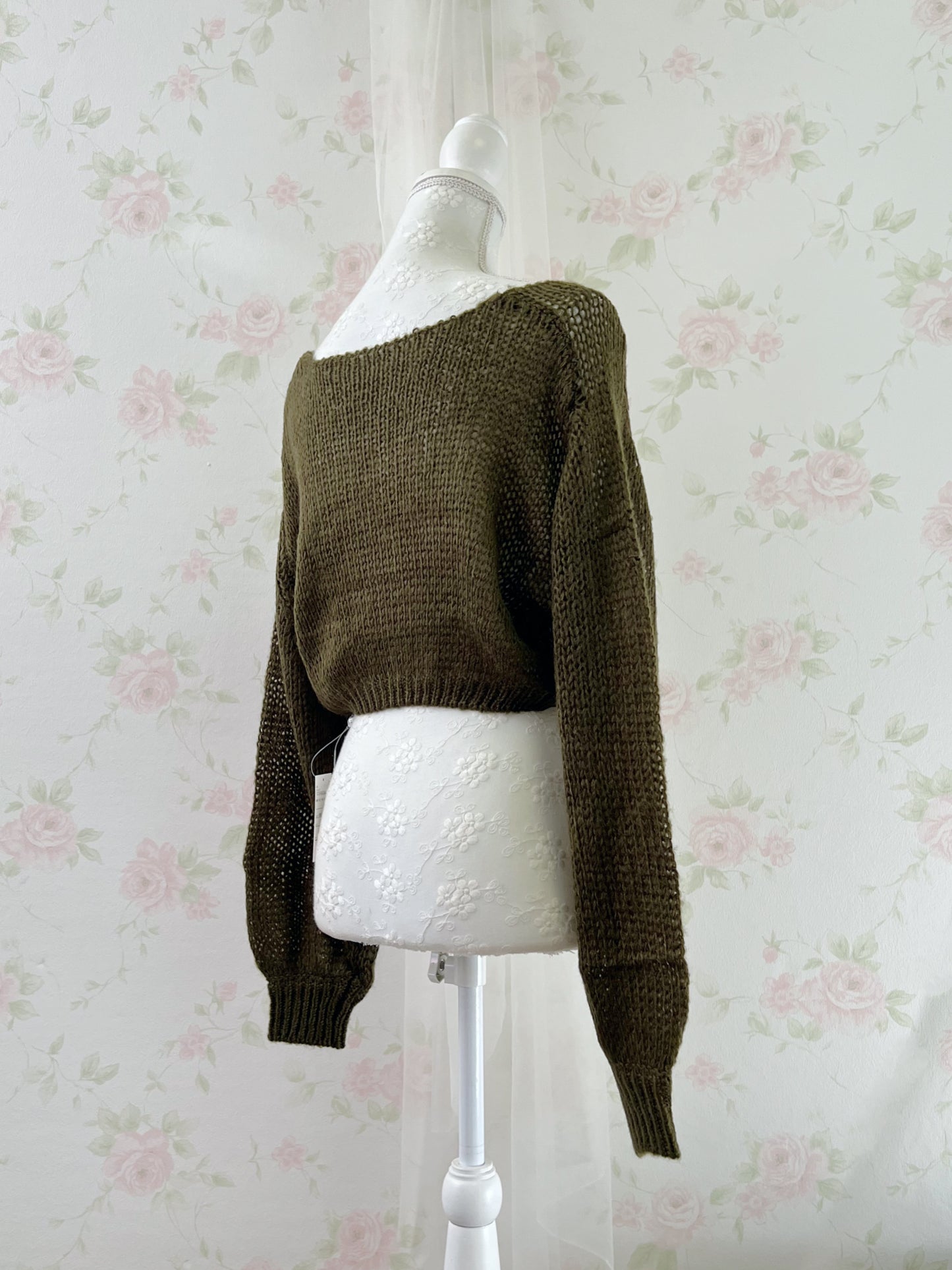 Loose Sleeve Short Sweater (Matcha Khaki)
