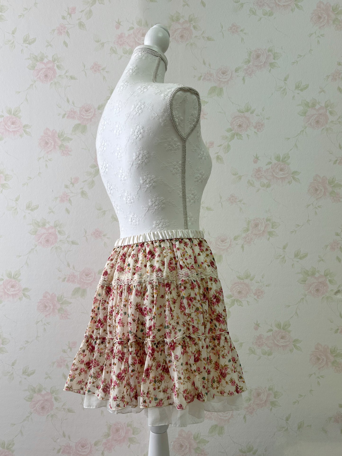 Dot Tulle Hem Floral Lace Skirt