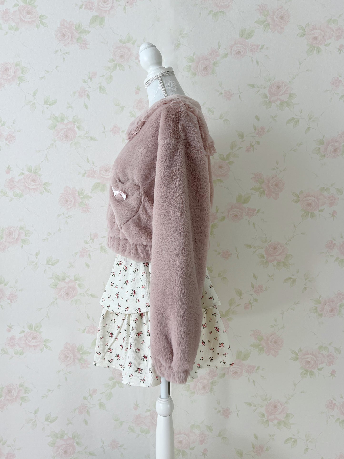 majoretty Lacy Sailor Collar Eco Fur Jacket (Pink)