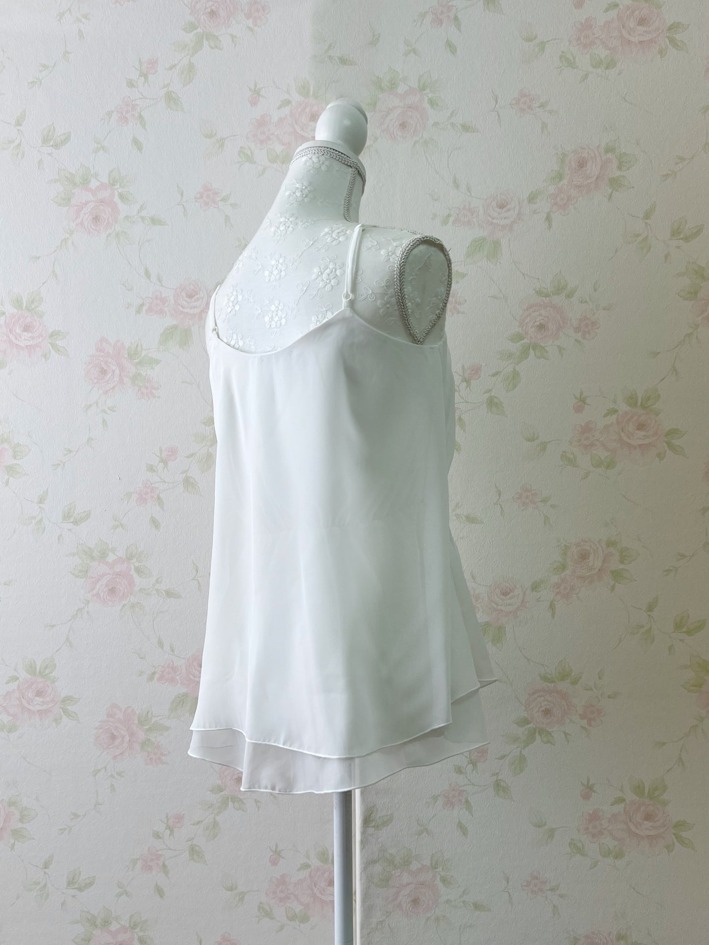 rienda Chiffon Camisole (White)