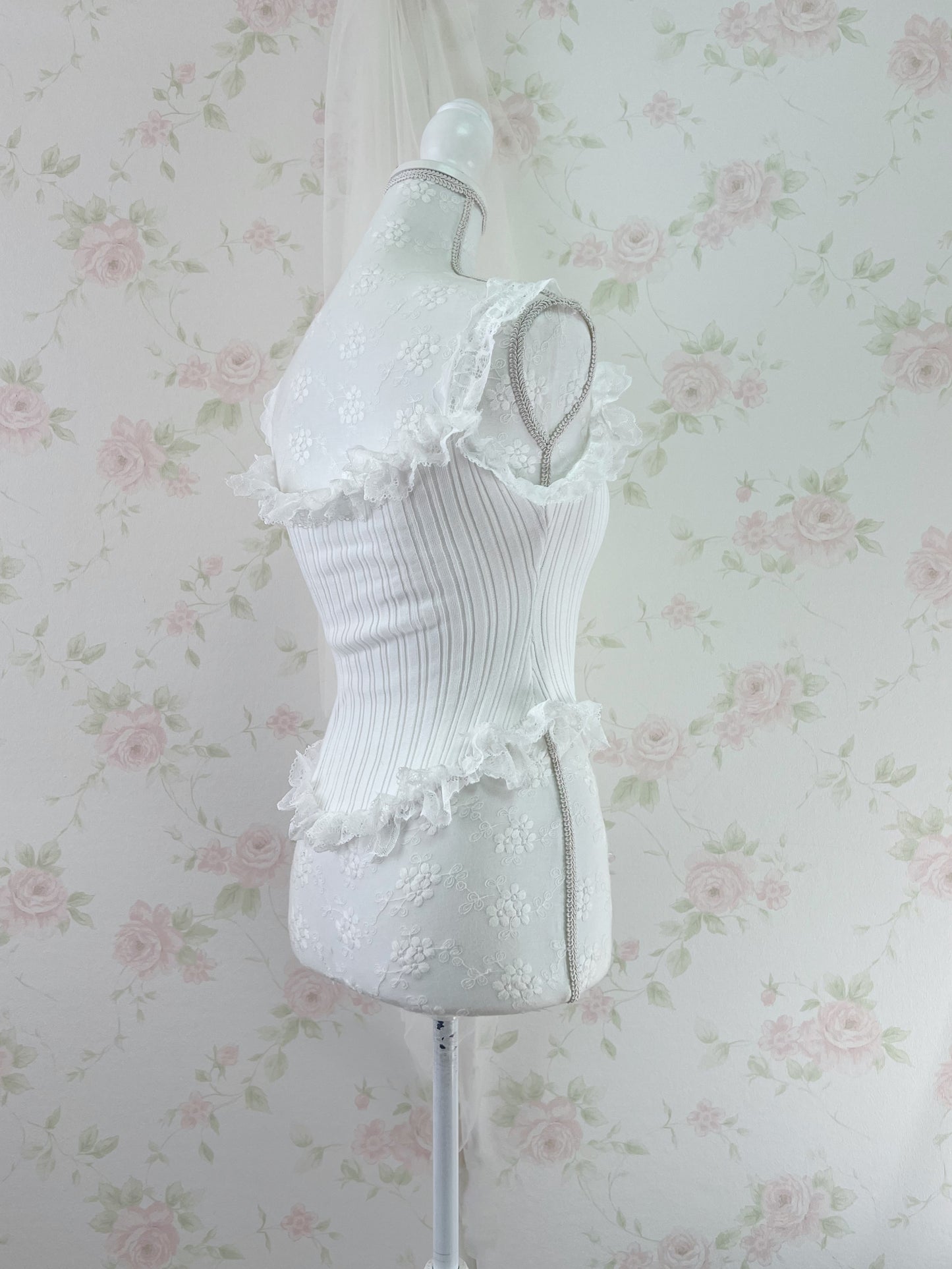Lacy Ribbed Button Up Tank Top(white)