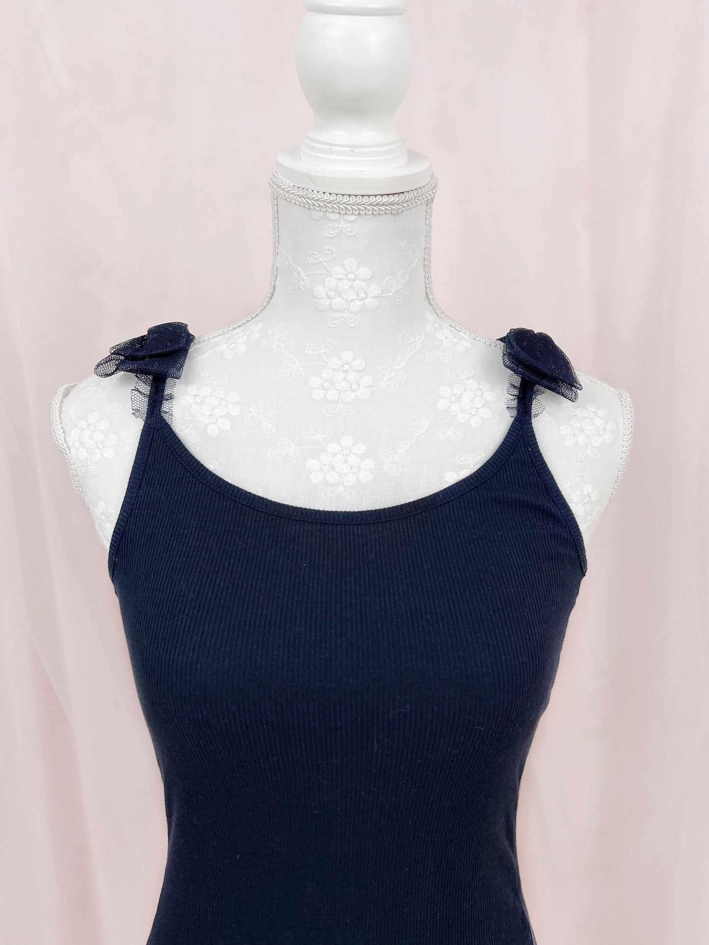 (18% OFF) LIZ LISA Tulle Bow Camisole (Navy)