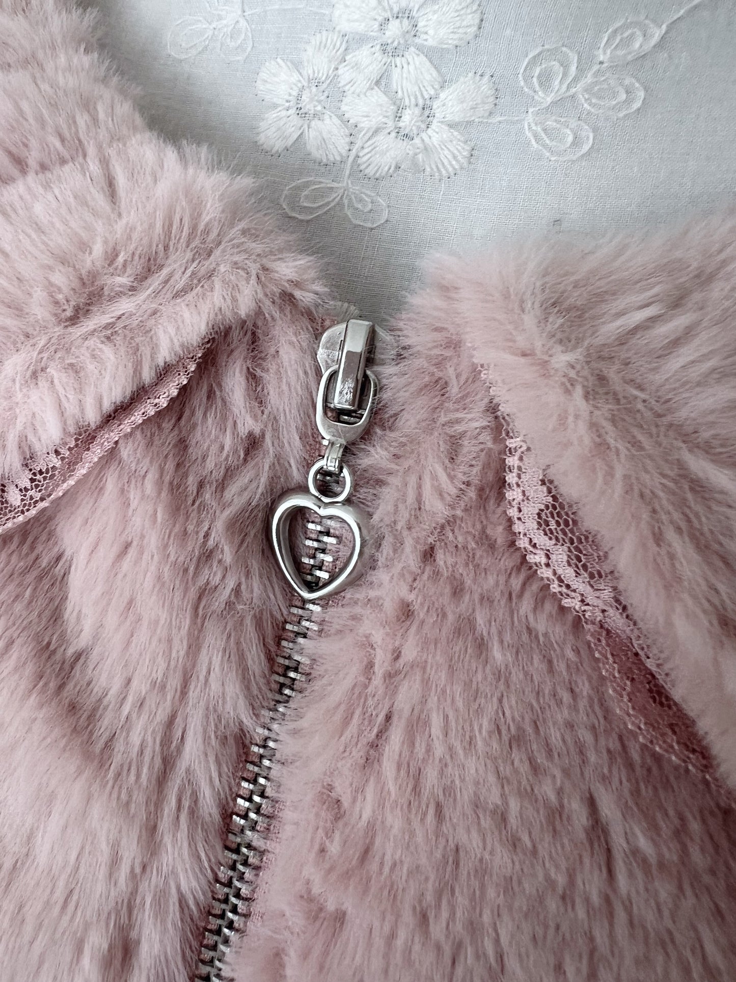 majoretty Lacy Sailor Collar Eco Fur Jacket (Pink)