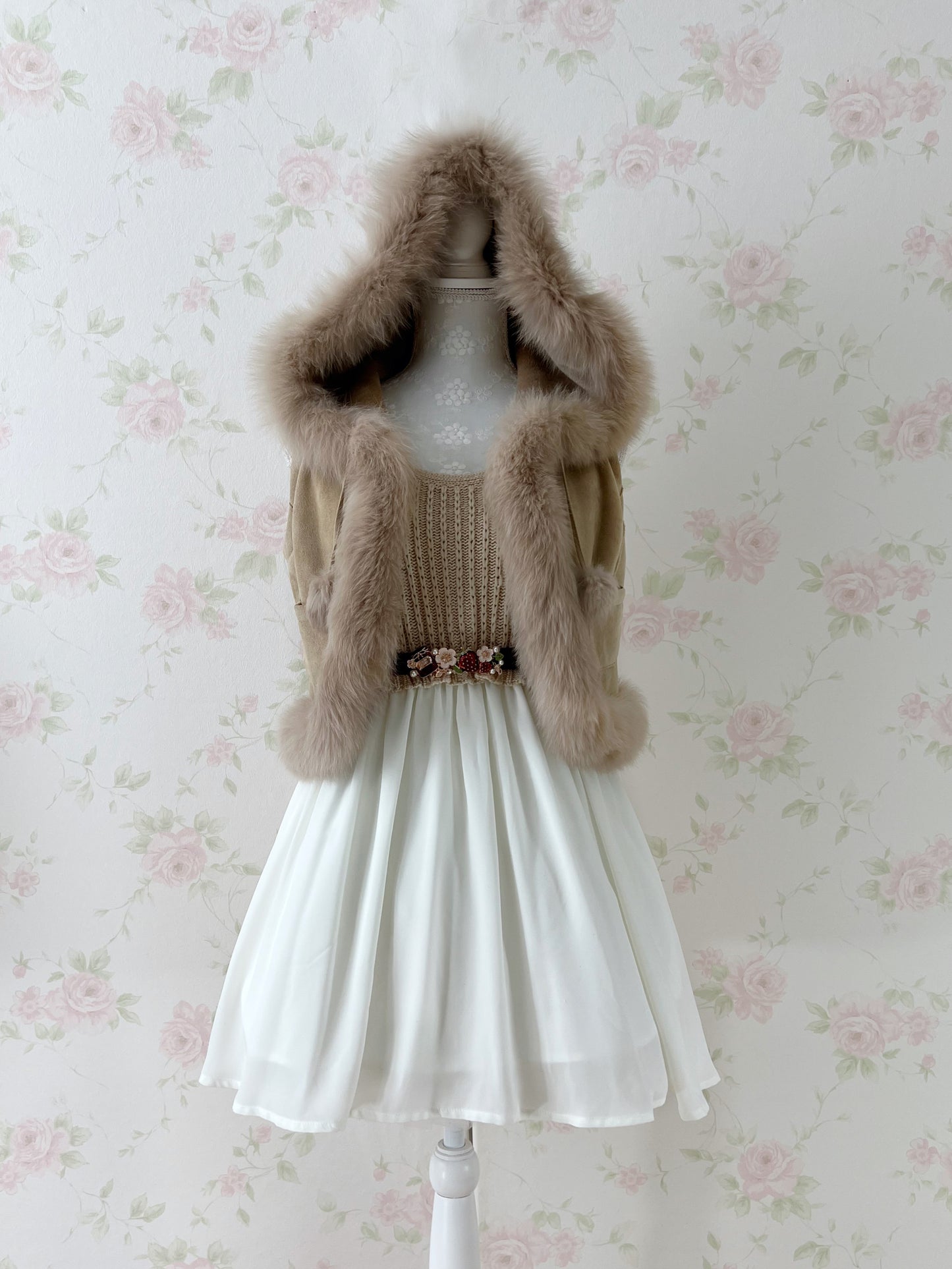 CECIL McBEE Deer Fur Vest