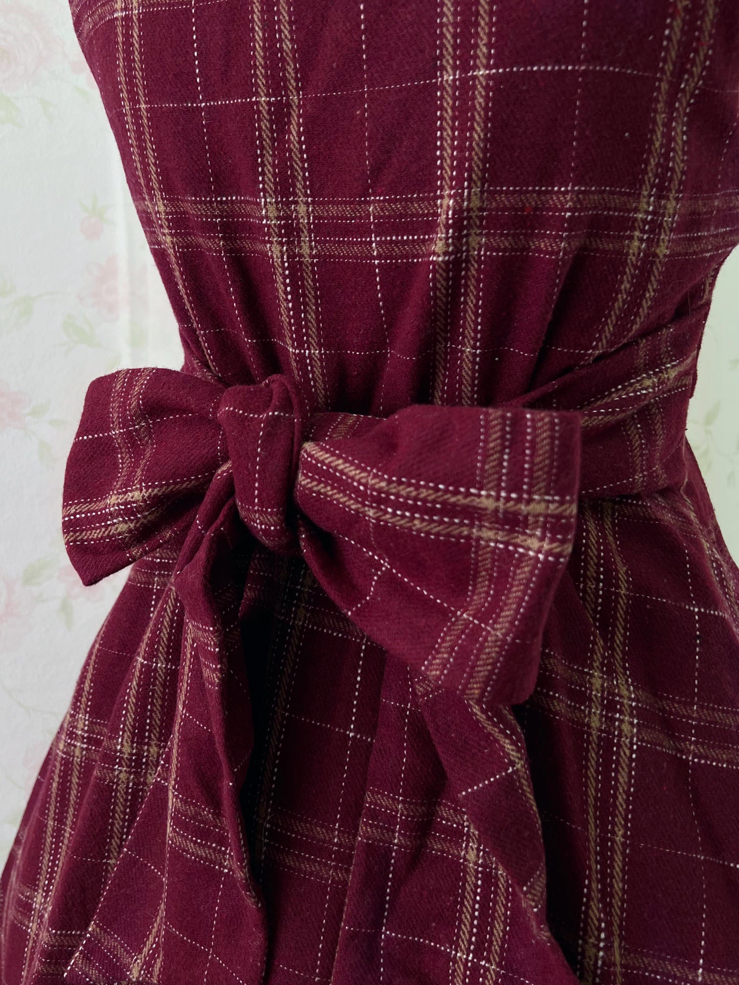 bobon21 Heart Button Jumper Mini Dress (Bordeaux)