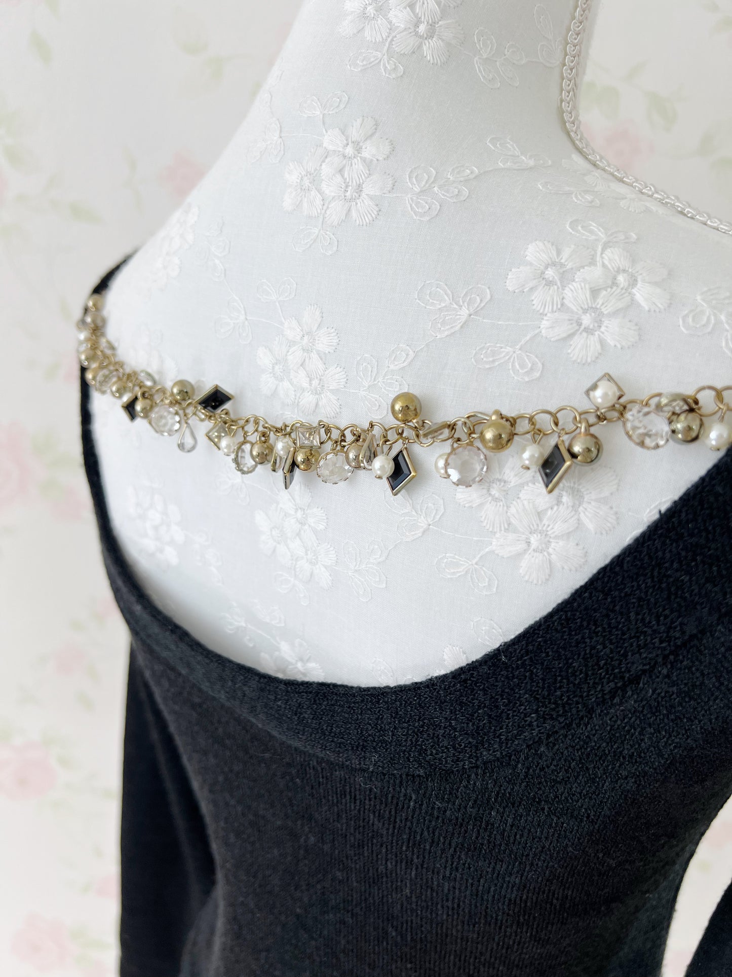 d.i.a Back Chain V Neck Top