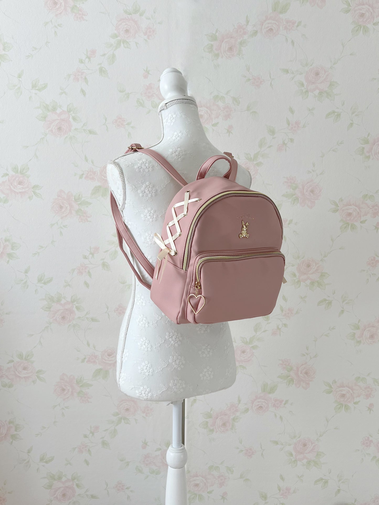 (22% OFF)Bunny Side Laced Up Backpack (Pink)