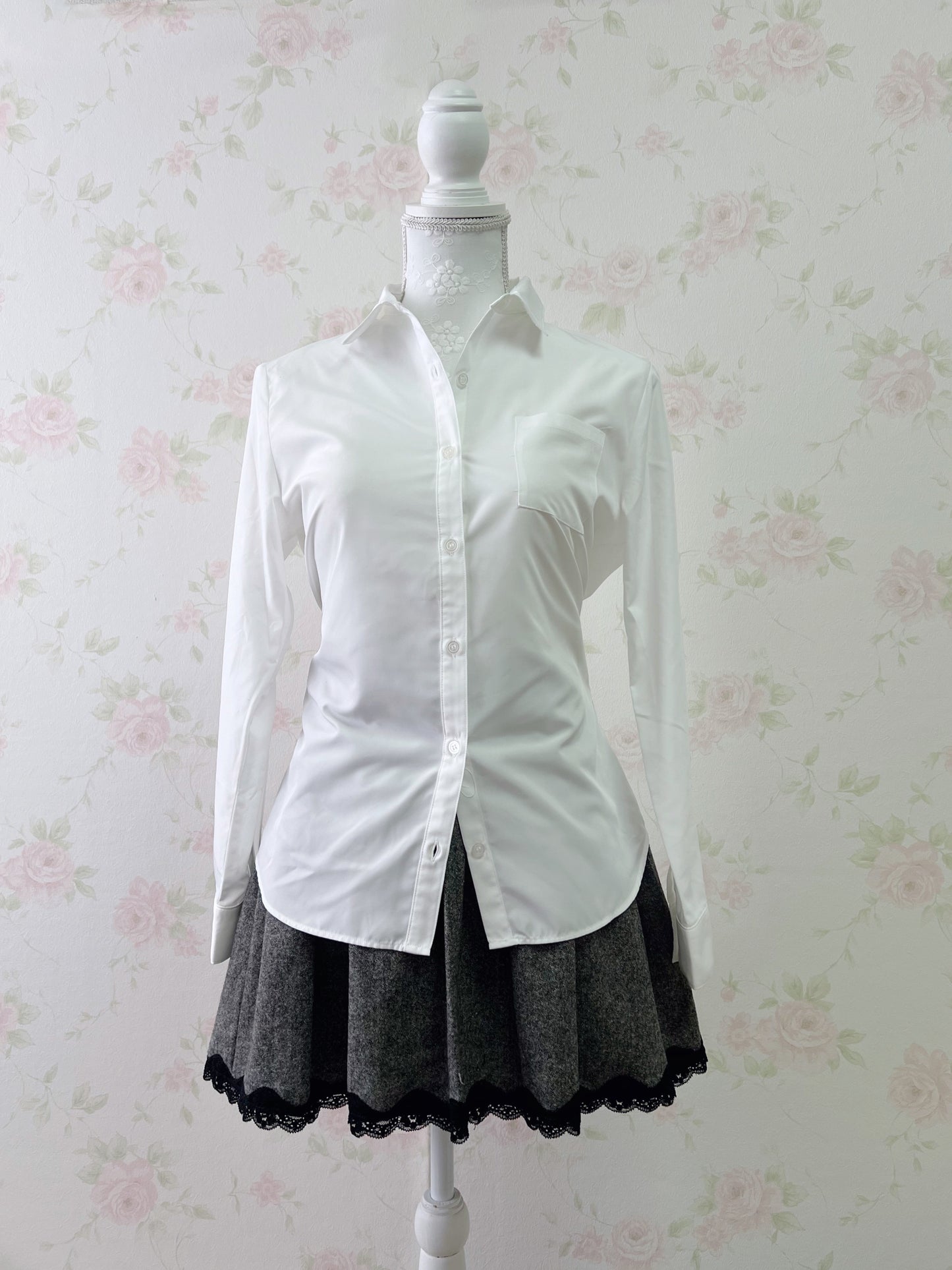 Standard Long Sleeved Shirt (White)