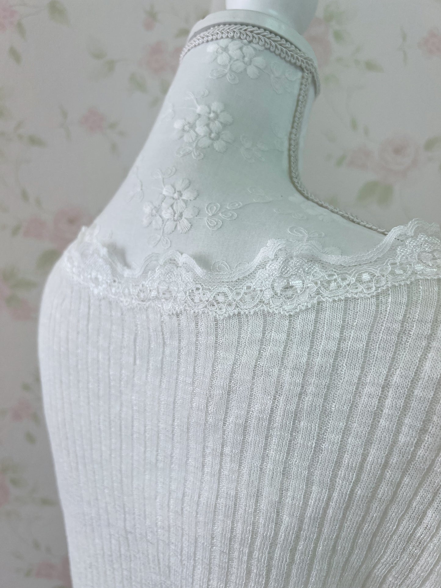 GRL Lacy One Button Cardigan (Ivory)