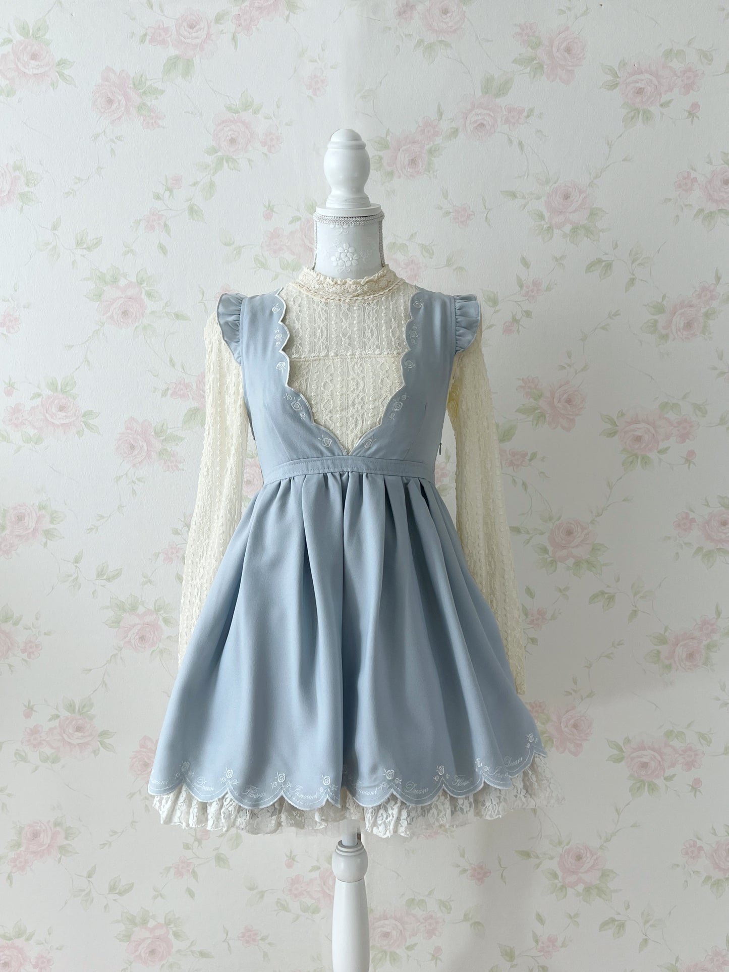 LIZ LISA Lacy Pearl Button Up Top (Ivory)