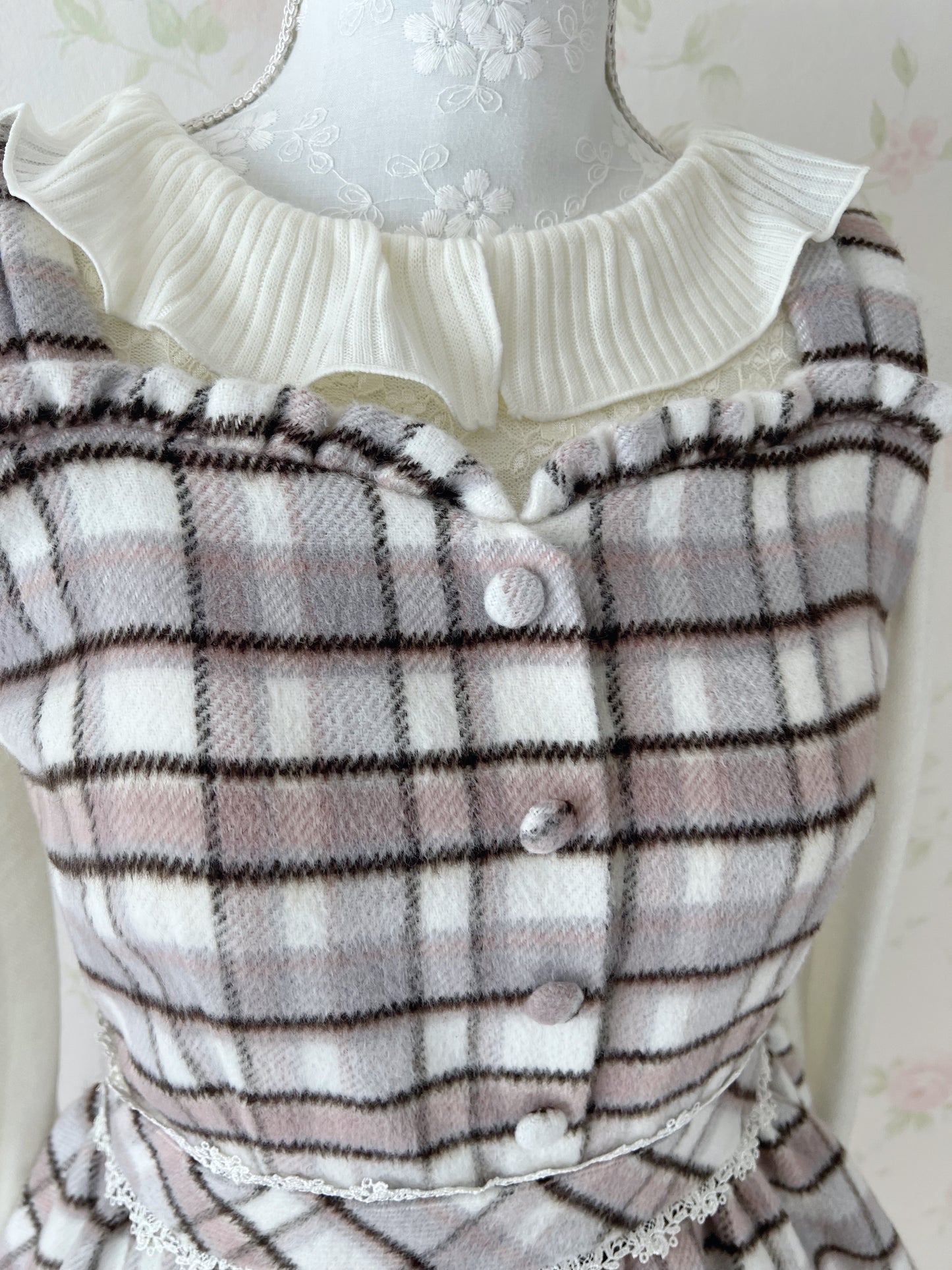 LODISPOTTO Marshmallow Checked Jumper Dress