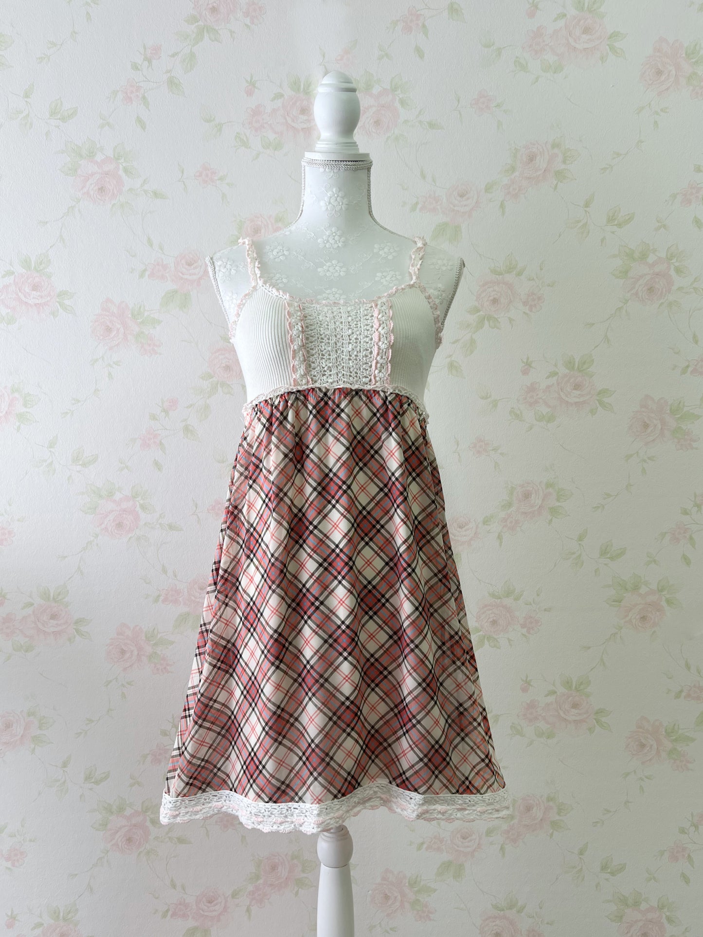 L'EST ROSE Crocheted Checked Camisole Dress