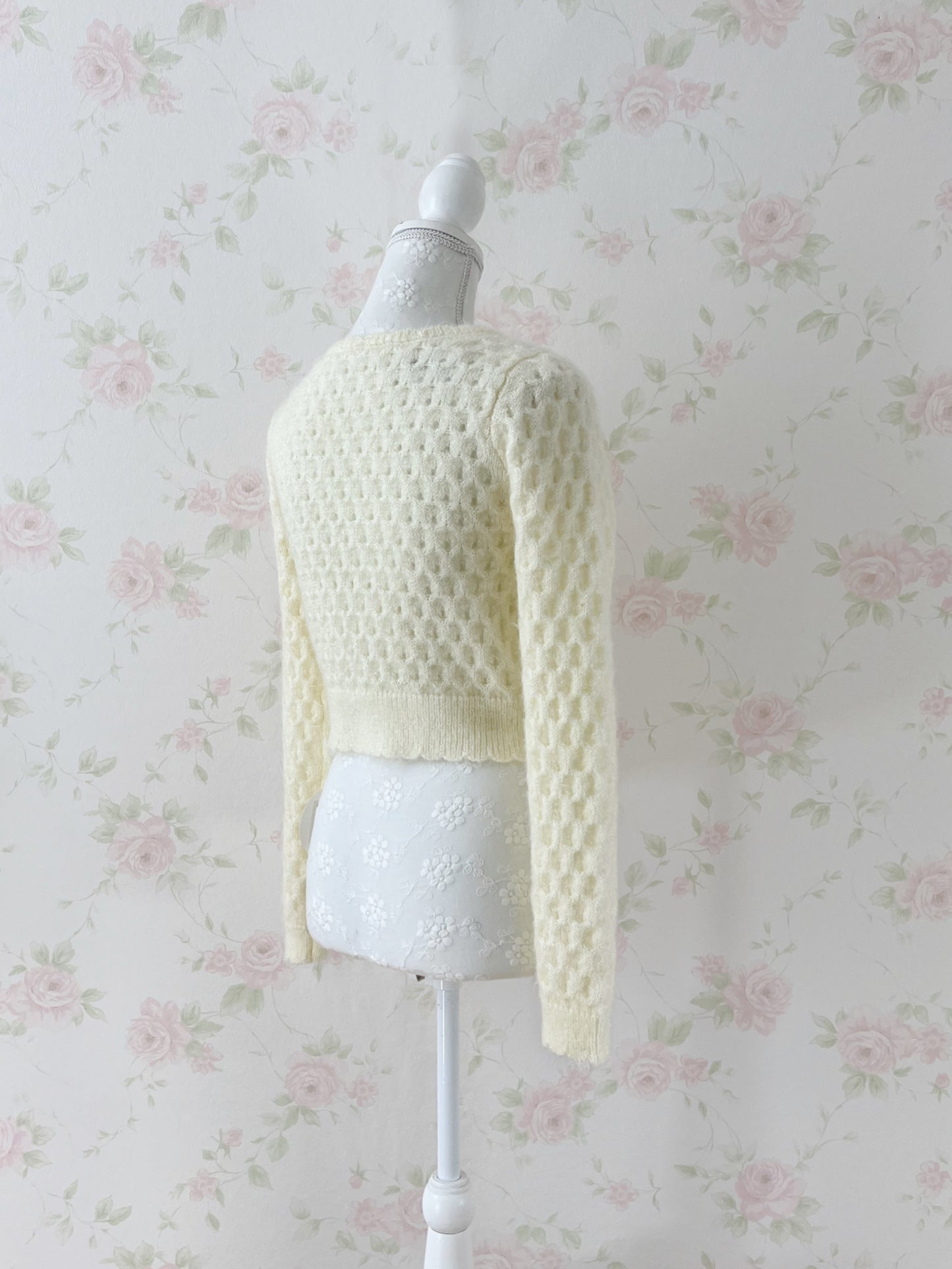monLily Front Laced Up Sweater (Ivory)