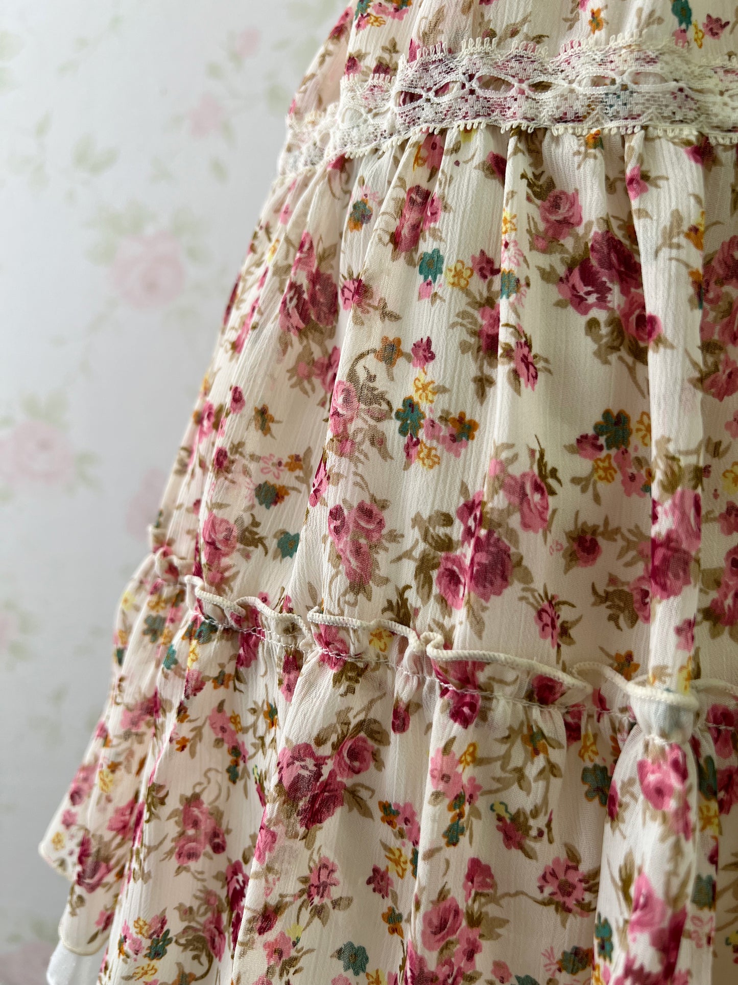 Dot Tulle Hem Floral Lace Skirt