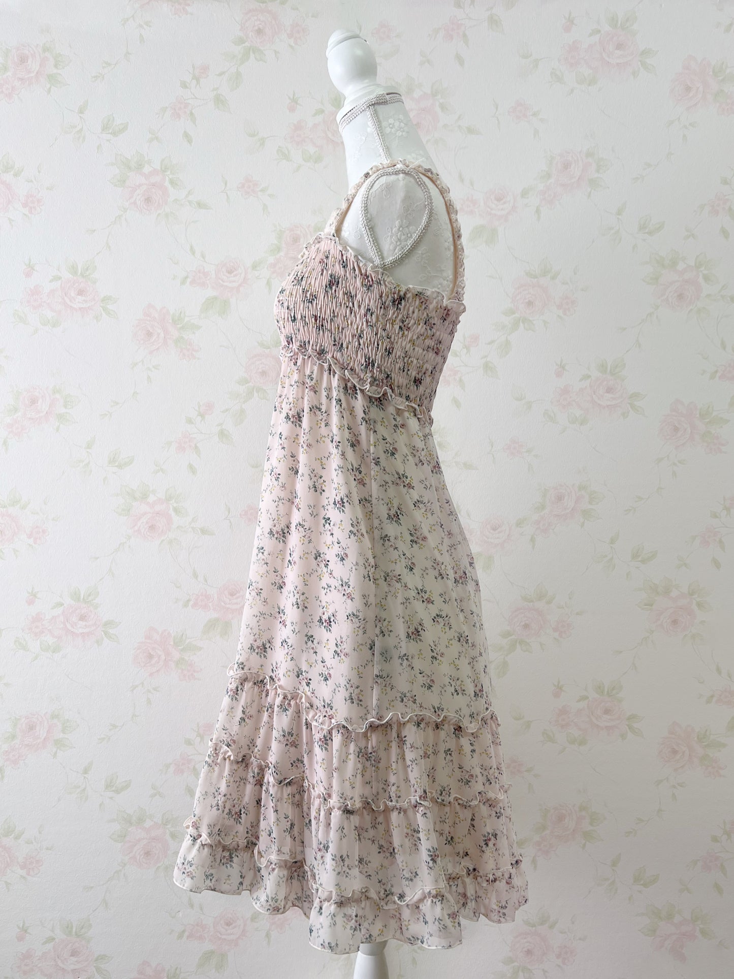 L’EST ROSE Petite Floral Hem Frilled Dress