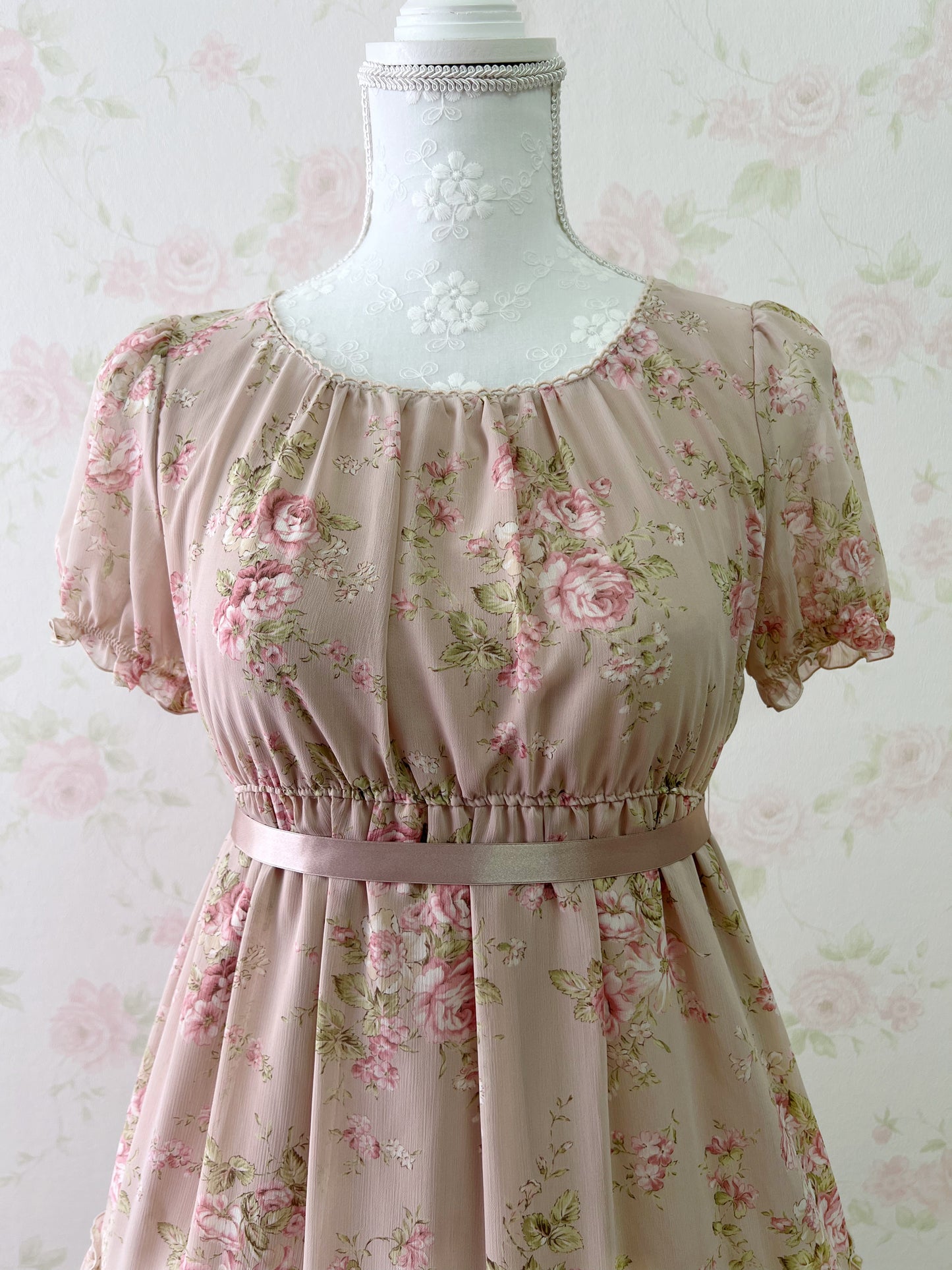 L’EST ROSE Princess Puff Sleeved Chiffon Dress (Pink)