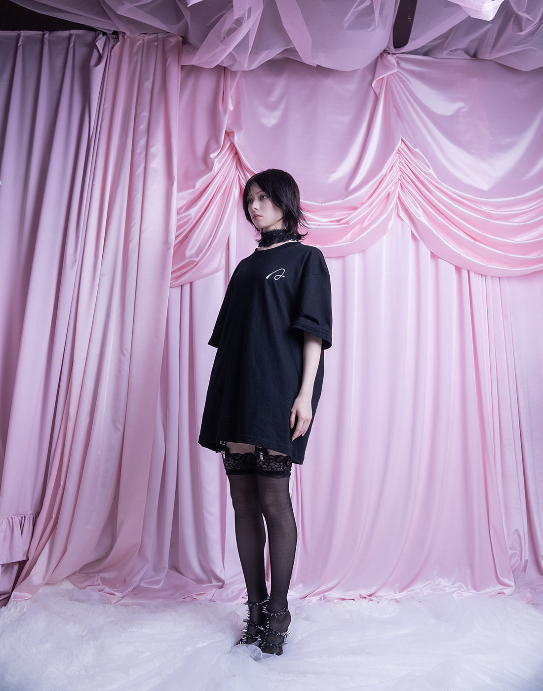 AVENCHUMU Lady T-shirt