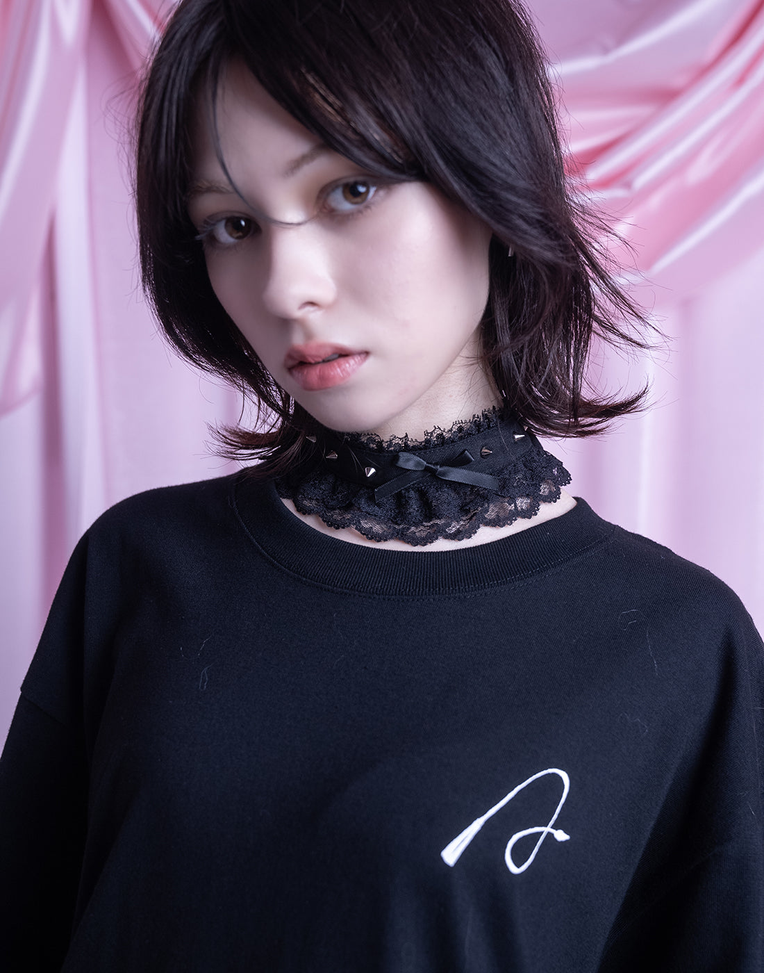 AVENCHUMU Lady T-shirt