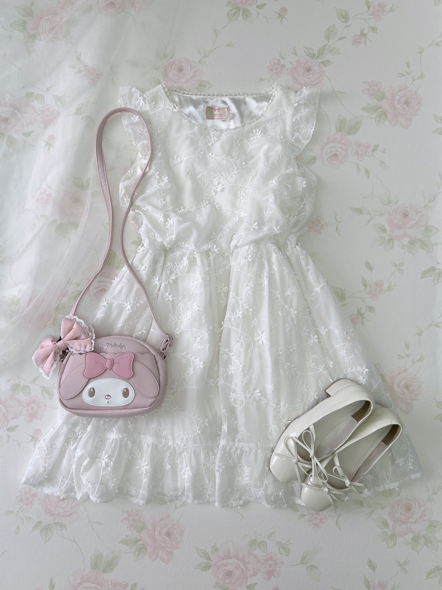 Prime Pattern Floral Lace Shoujo Dress (White)