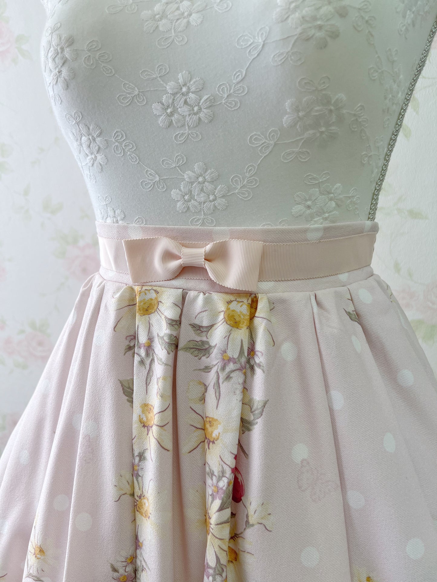 LIZ LISA Margaret Cherry Skirt (Pink)