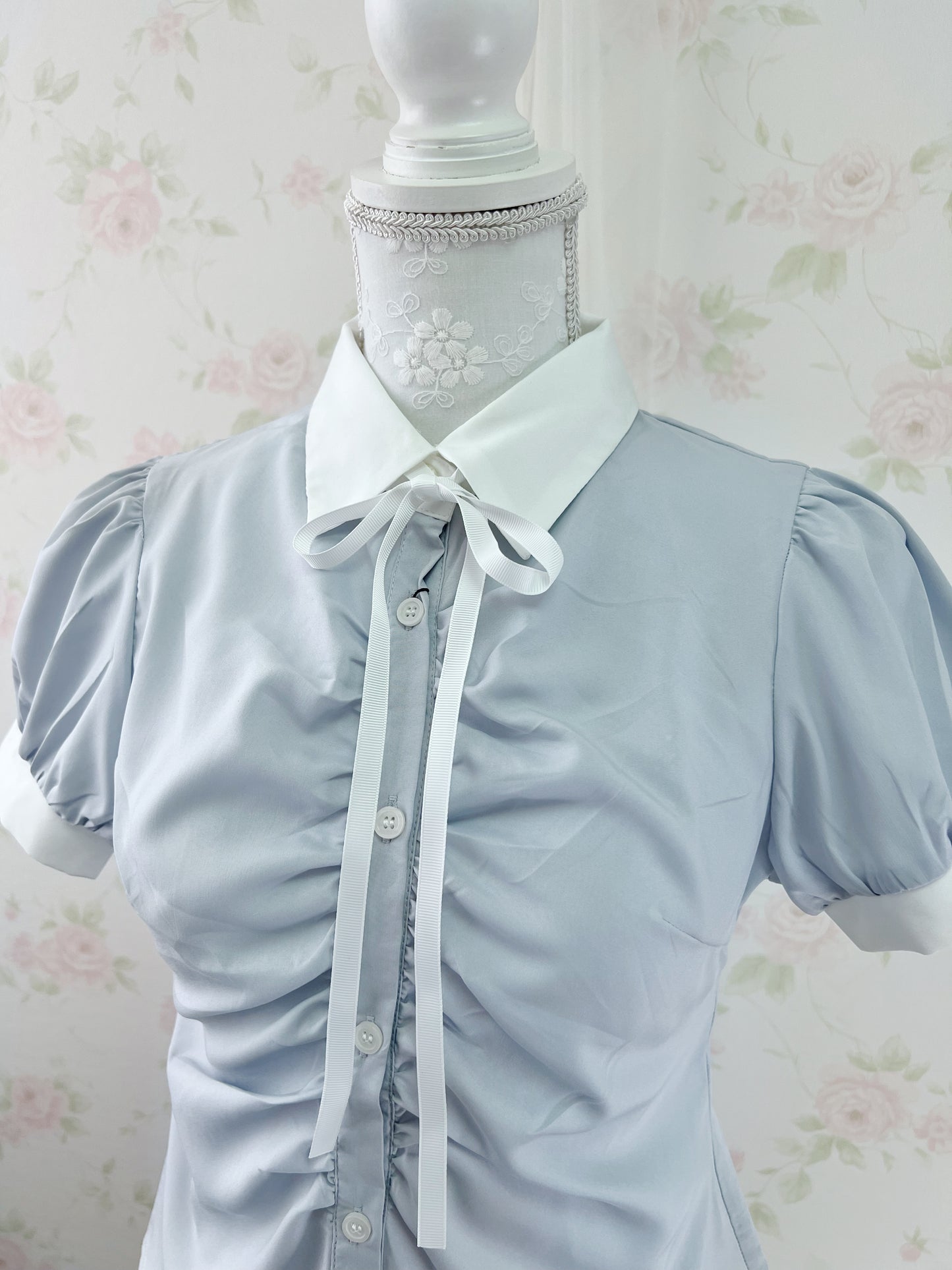 GRL Bicolor Puff Sleeved Blouse (White)