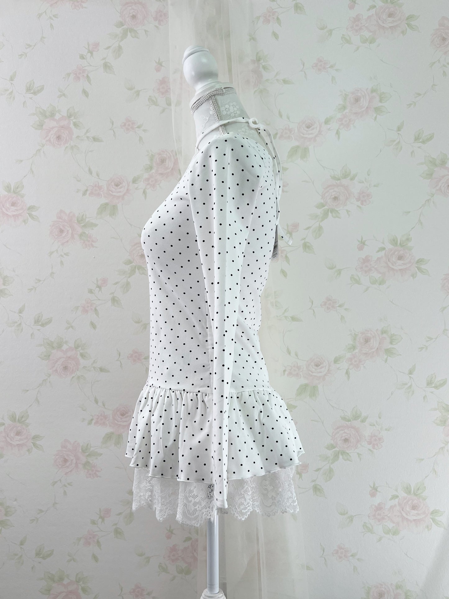 Olive des Polka Dot Lace Hem T-shirt (White)