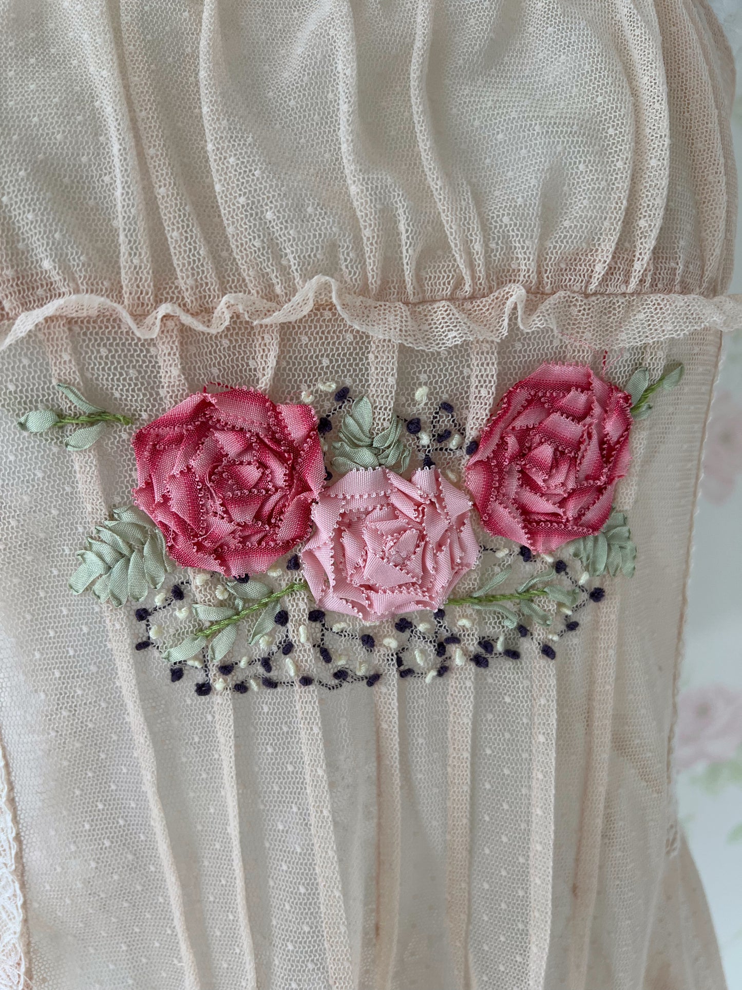 LAISSE PASSE Rose Embroidery Tulle Camisole