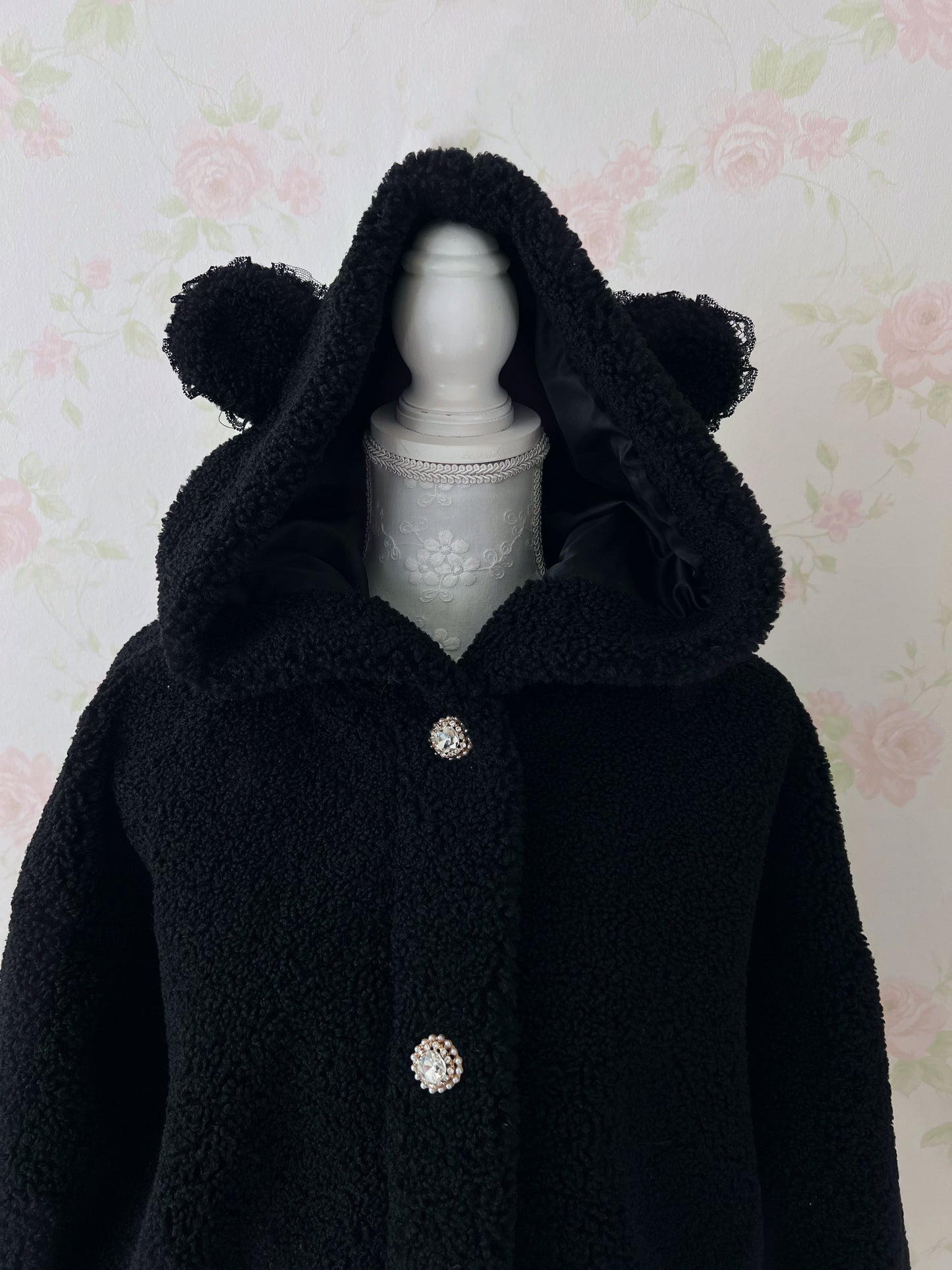 (10% OFF) ROJITA Bear Ear Boa Hoodie Jacket (Black)