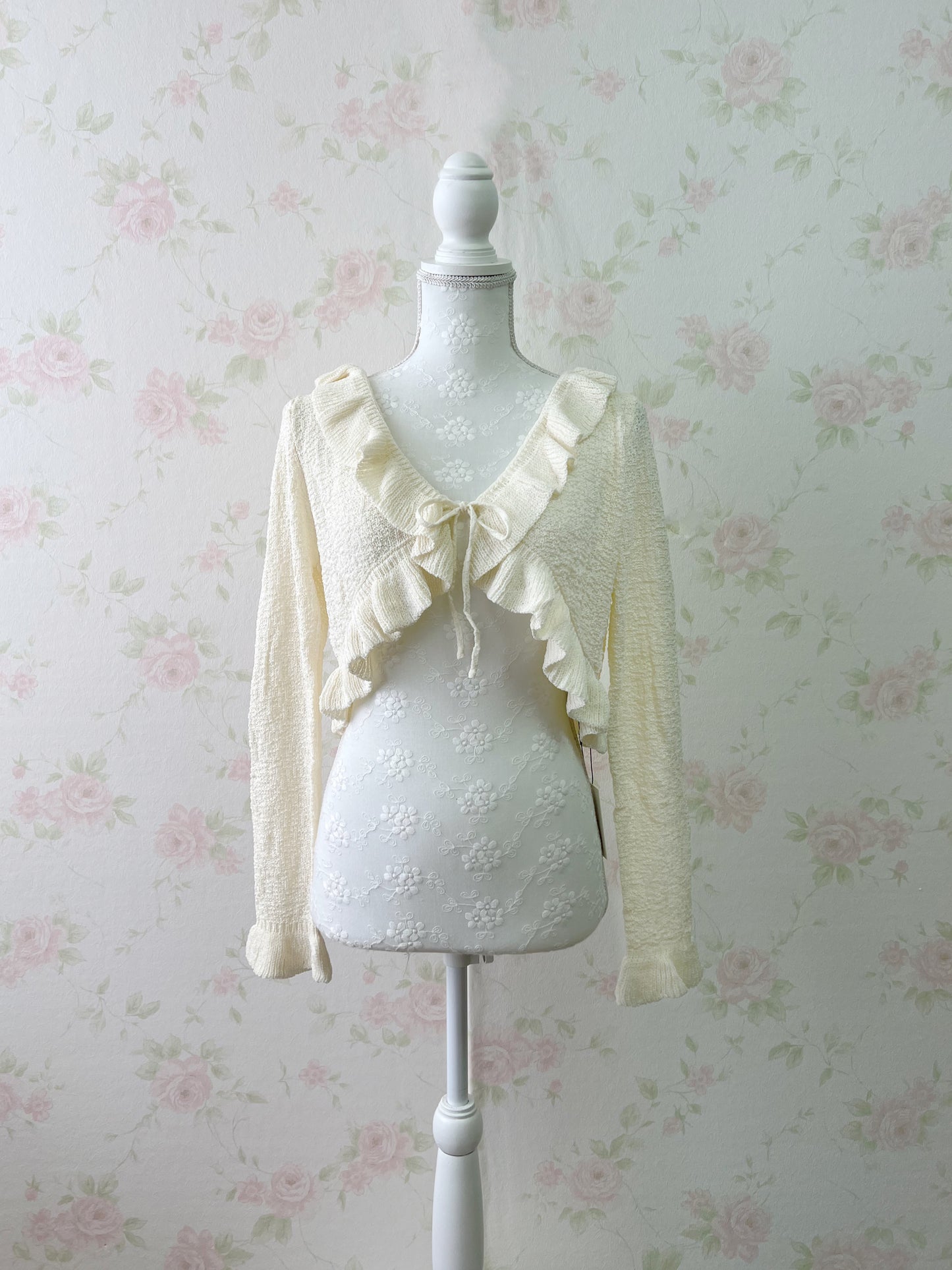 GRL Shoujo Girlie Ruffled Cardigan (Ivory)