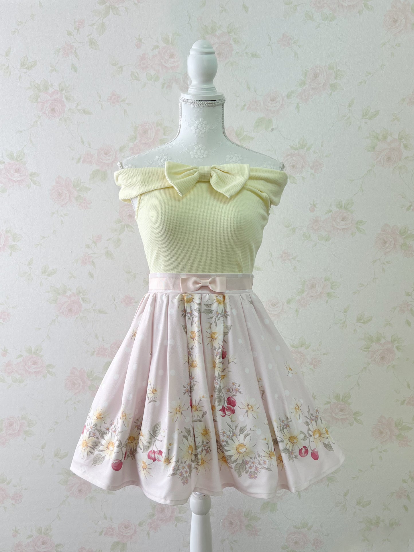 LIZ LISA Margaret Cherry Skirt (Pink)