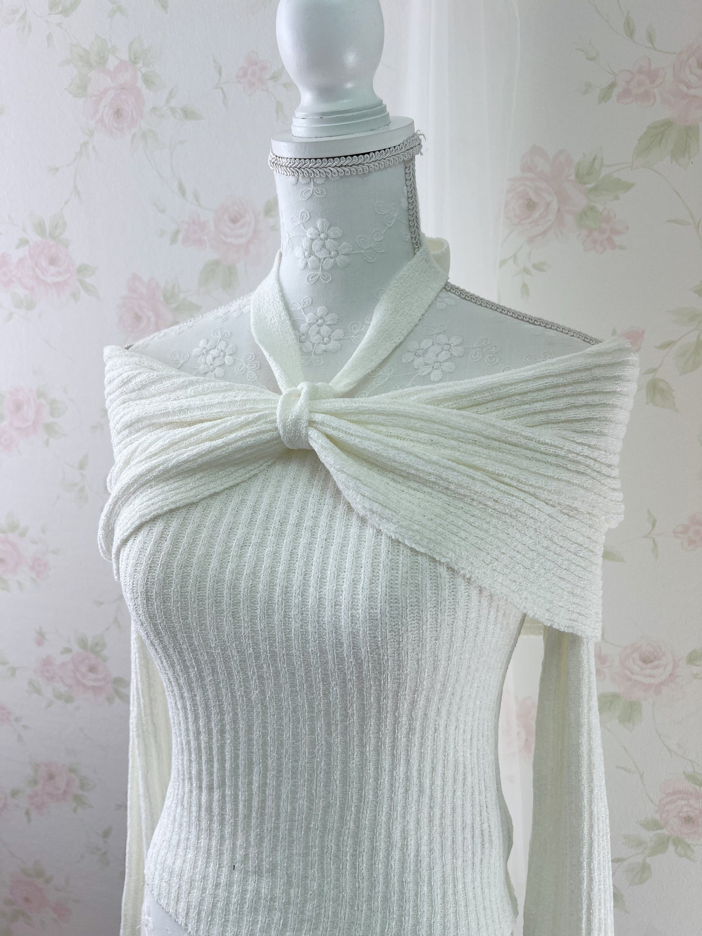 GRL Bow Front Halter Neck Ribbon Sweater (Ivory)