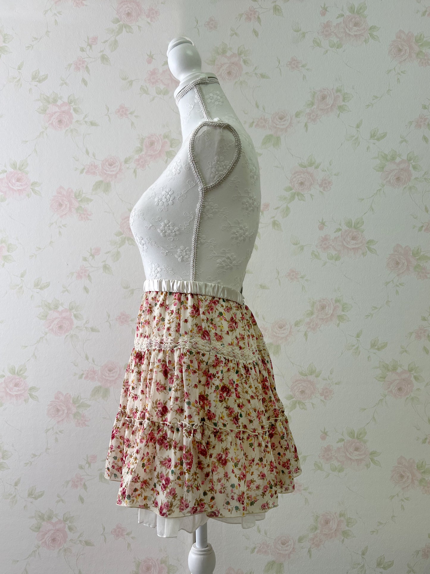 Dot Tulle Hem Floral Lace Skirt