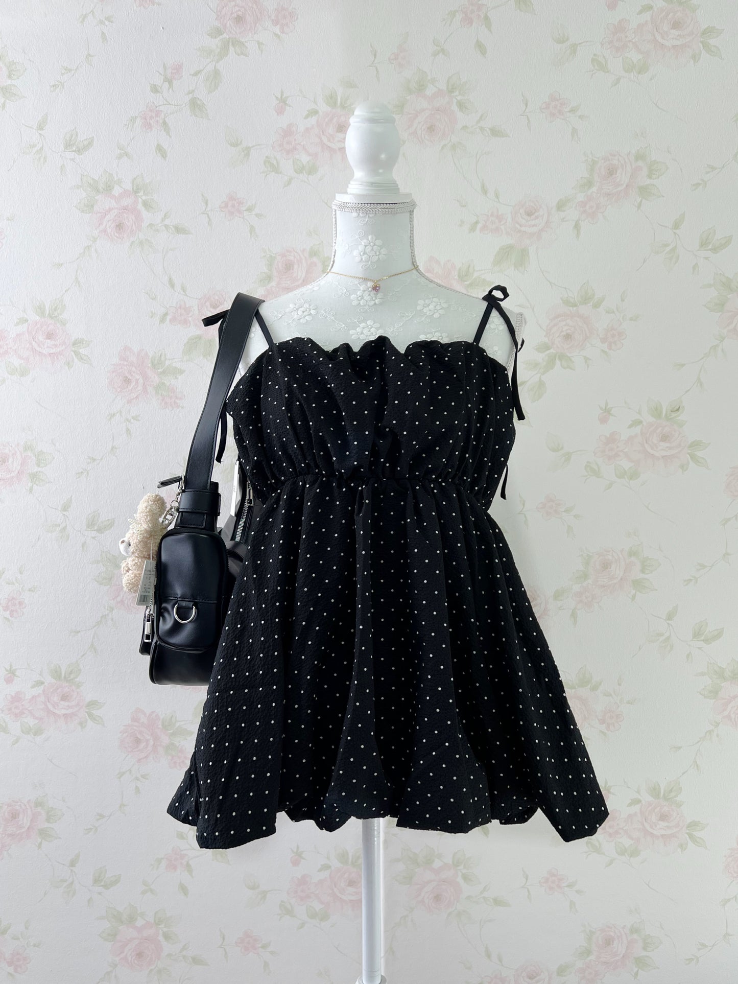 GRL Polka Dot Balloon Tunic Top (Black)