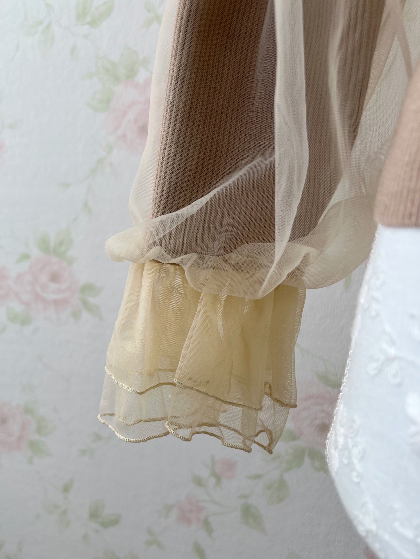 MIIA Tulle Sleeve Knit Top