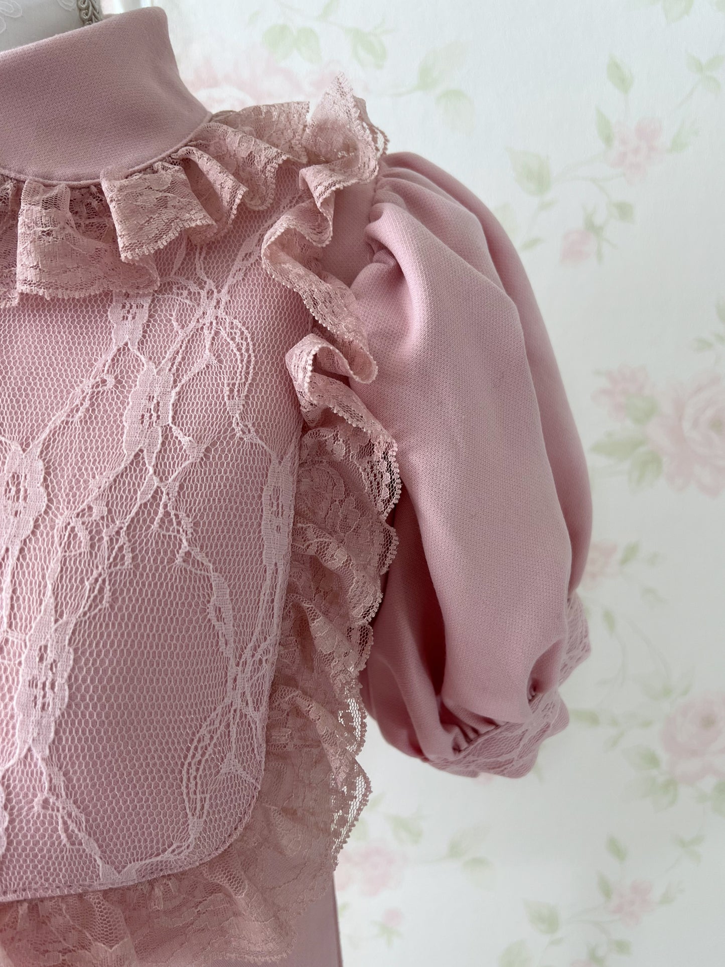 Swankiss Puff Sleeved Dolly Blouse (Pink)