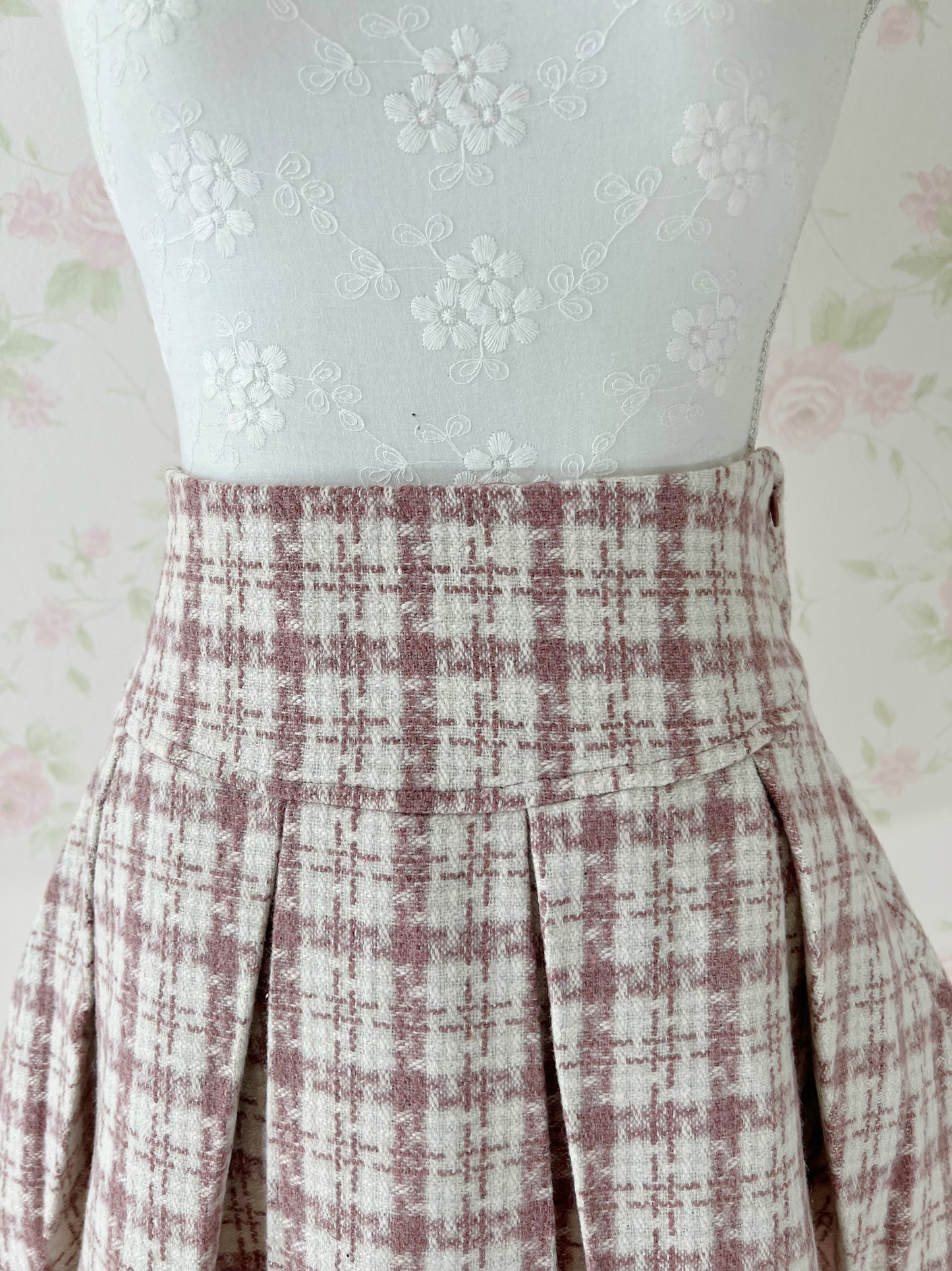 GRL Pleated Checked Skirt (Pink)